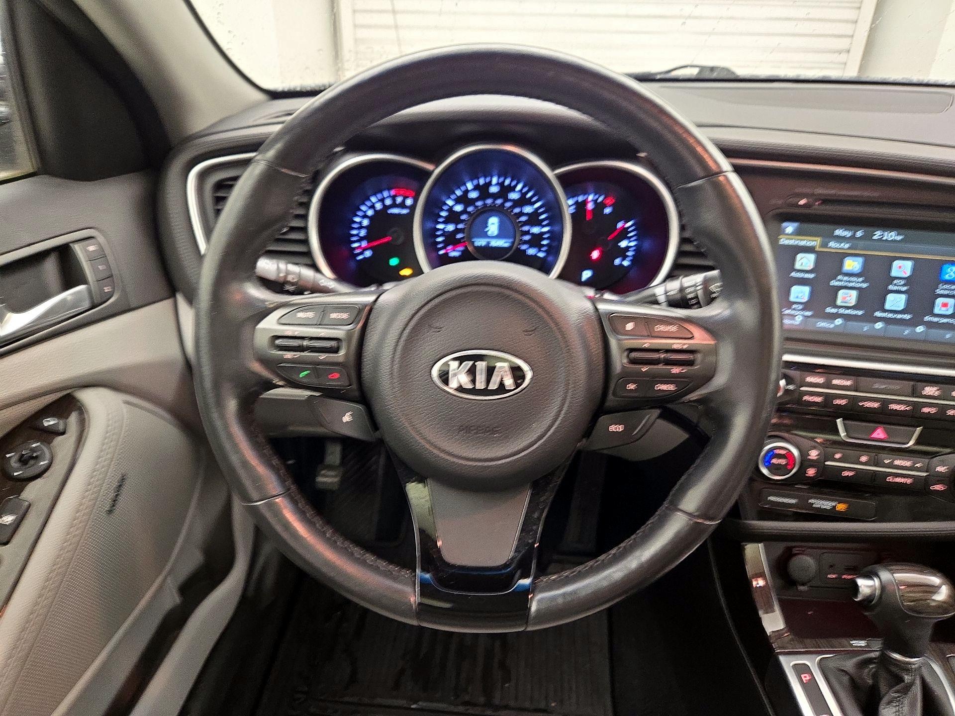 Thumbnail: 2015 Kia Optima - 10