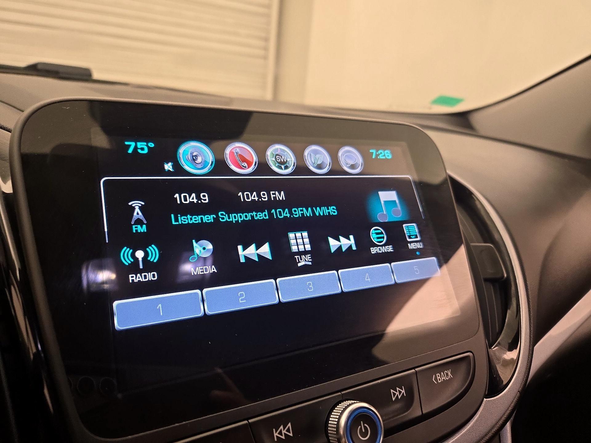 Thumbnail: 2017 Chevrolet Volt - 14