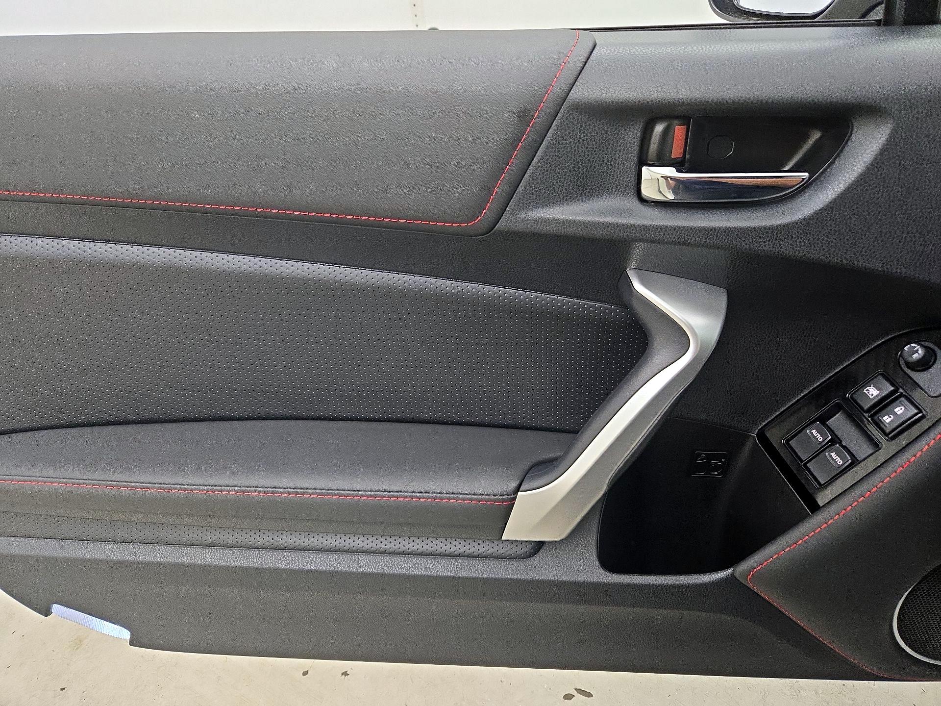 Thumbnail: 2017 Subaru BRZ - 12