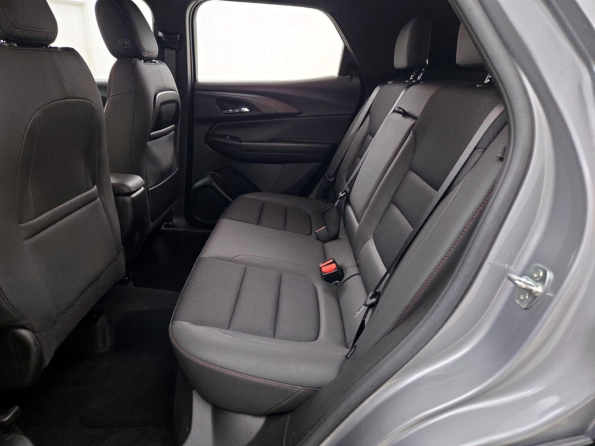 Thumbnail: 2023 Chevrolet TrailBlazer - 17