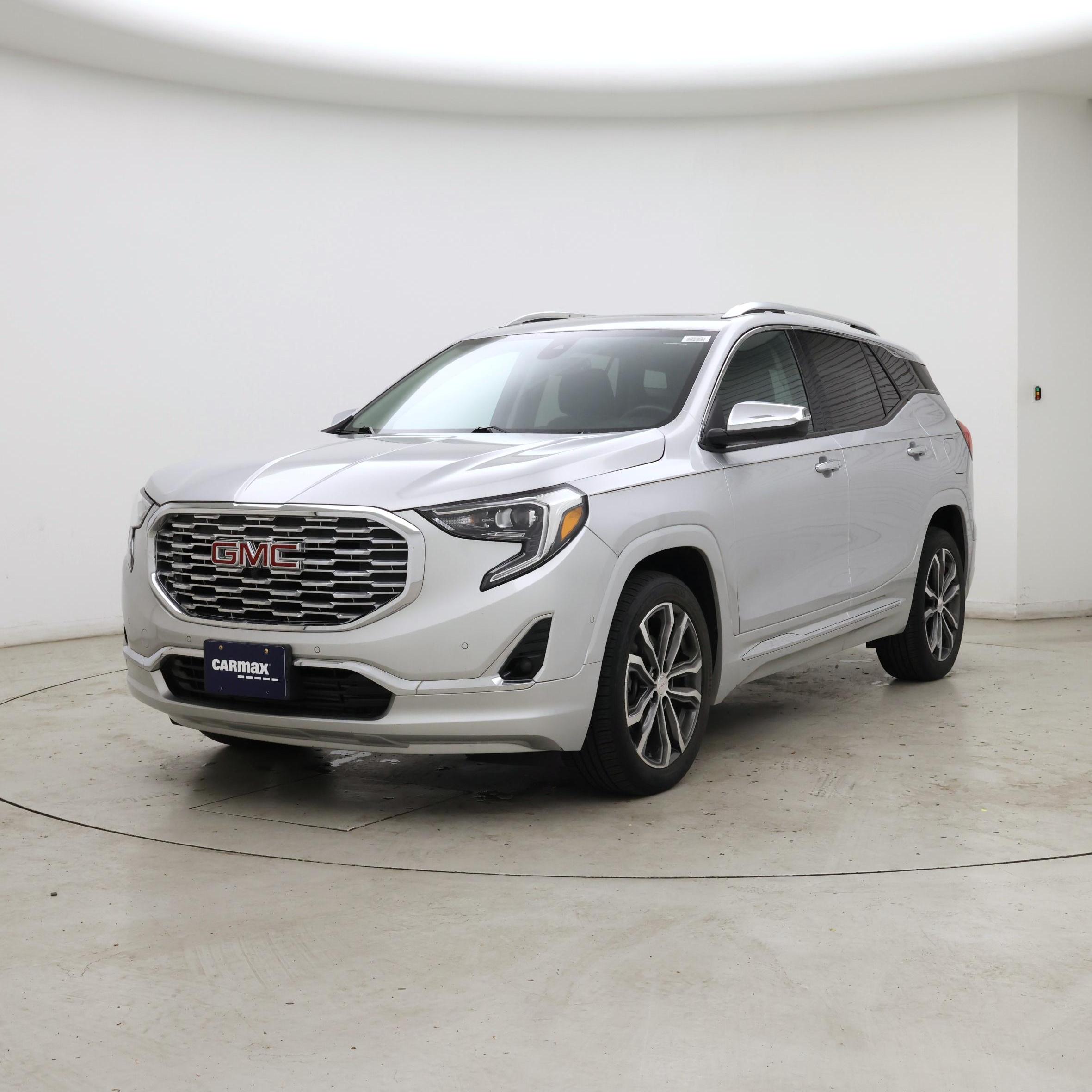 Thumbnail: 2018 GMC Terrain - 4
