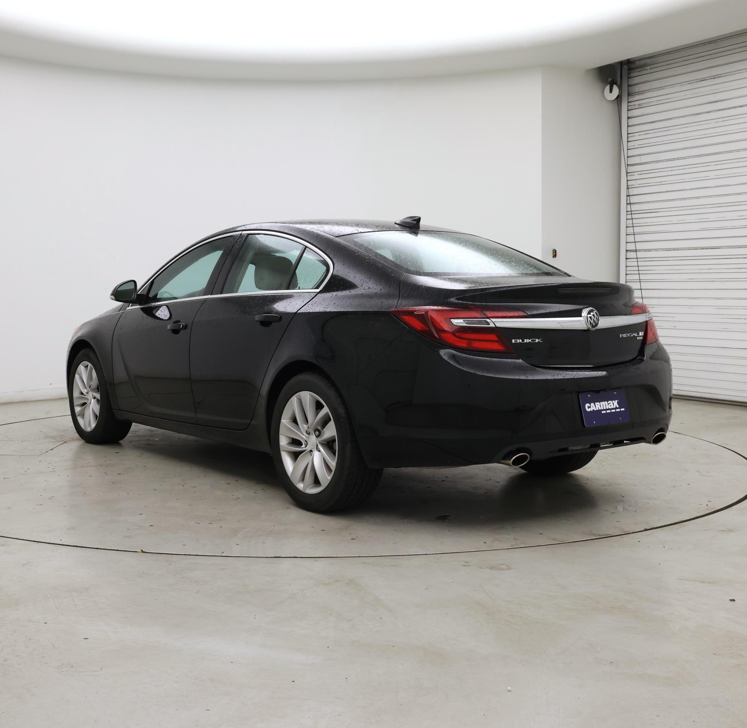 Thumbnail: 2017 Buick Regal - 2