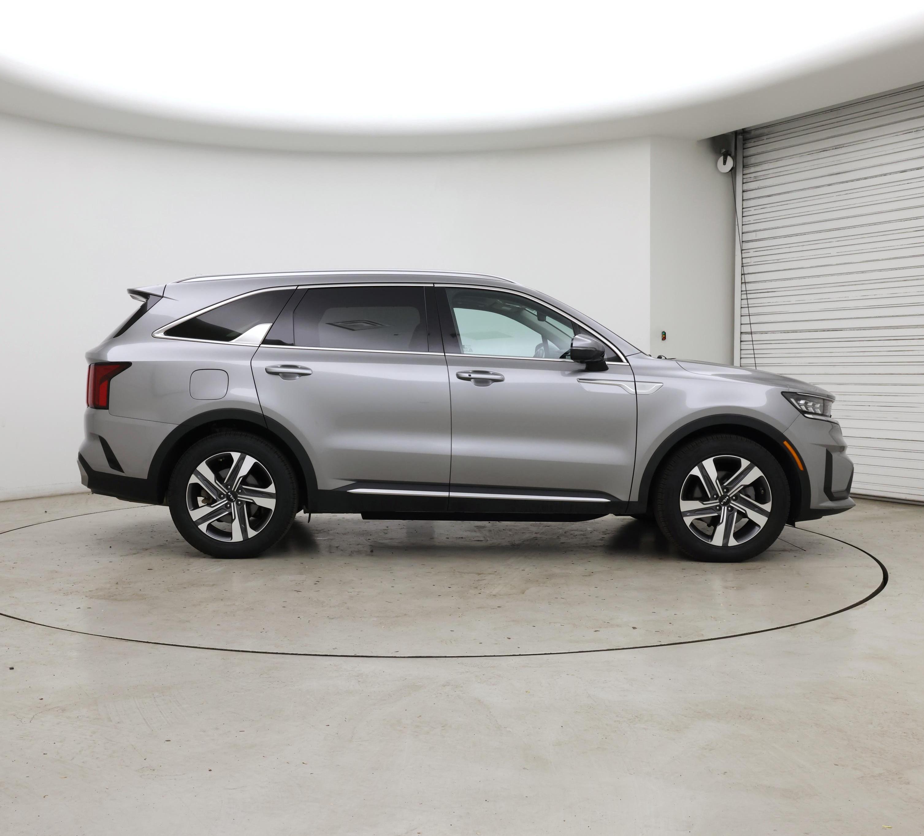 Thumbnail: 2023 Kia Sorento - 7