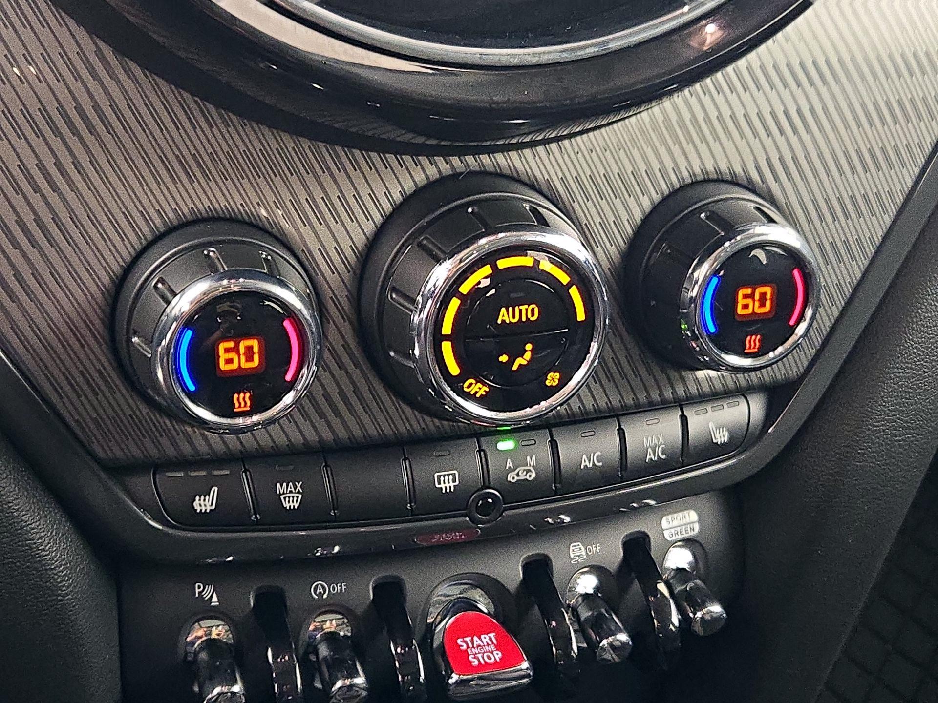 Thumbnail: 2023 MINI Cooper Countryman - 17