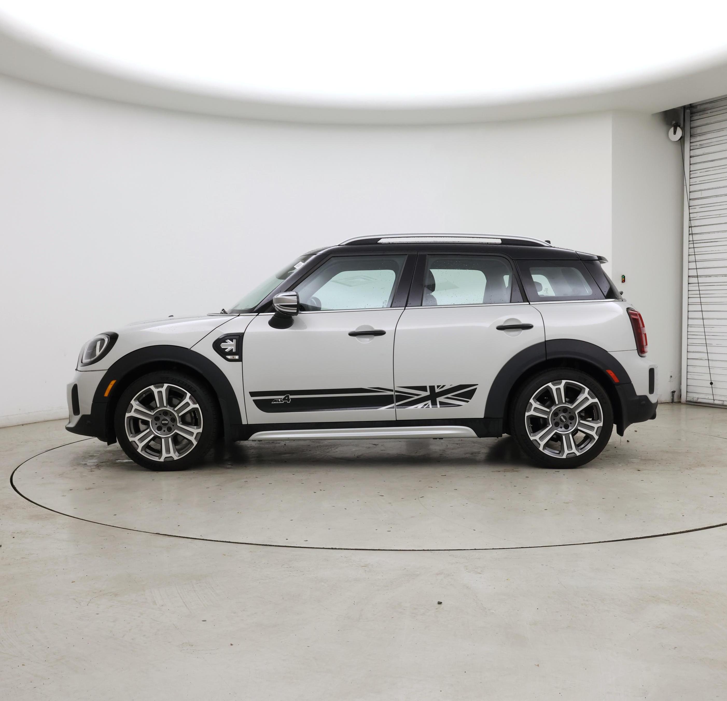 Thumbnail: 2023 MINI Cooper Countryman - 3
