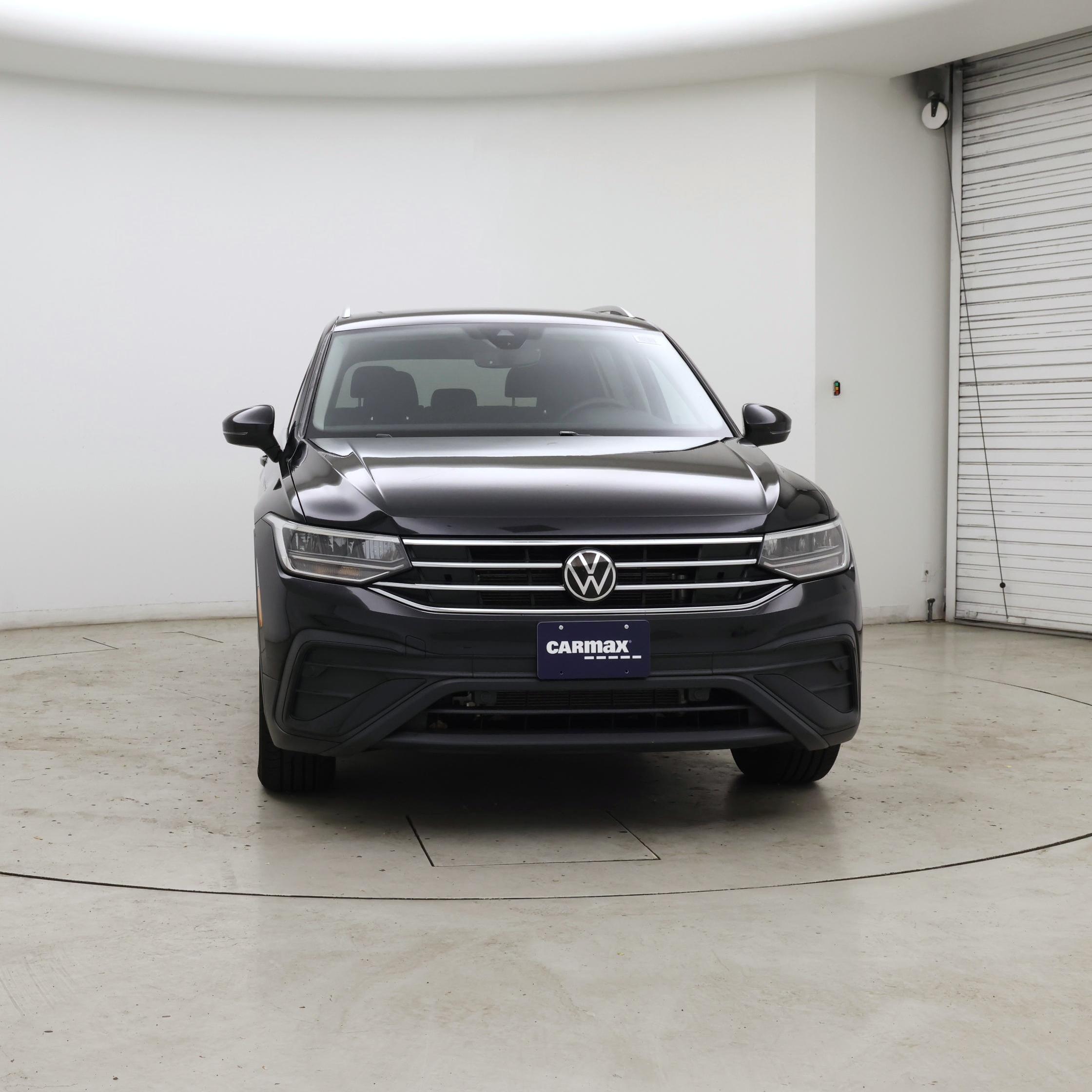 Thumbnail: 2022 Volkswagen Tiguan - 5