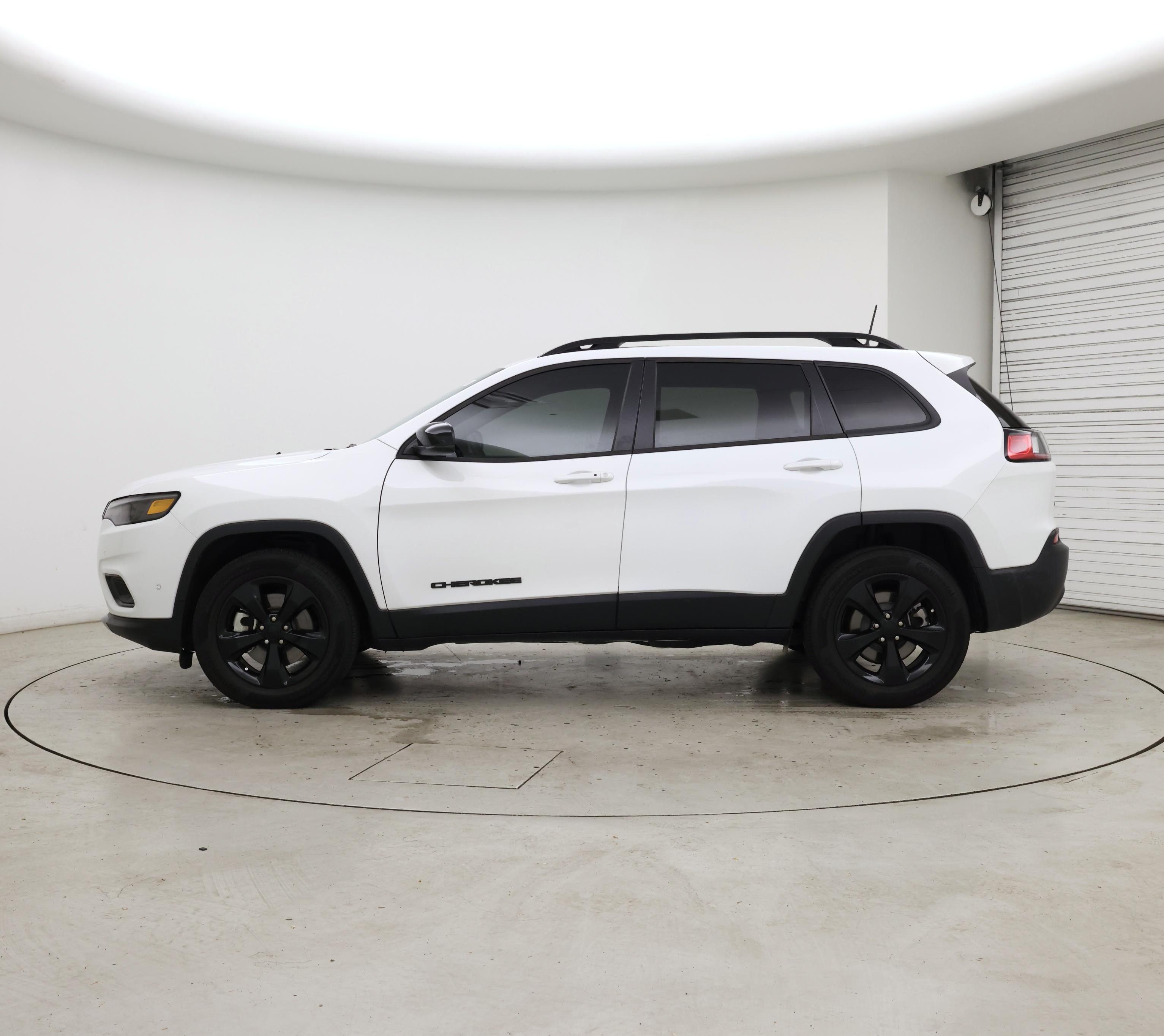 Thumbnail: 2023 Jeep Cherokee - 3