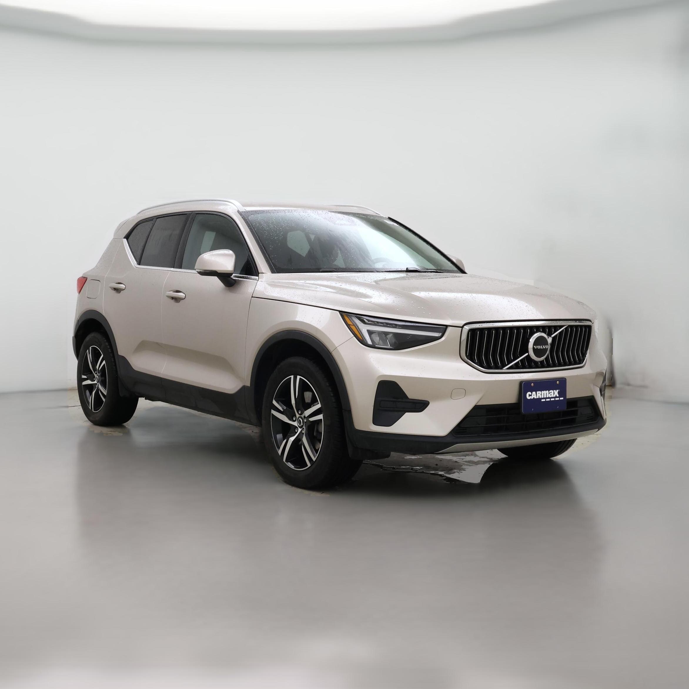 Thumbnail: 2024 Volvo XC40 - 1