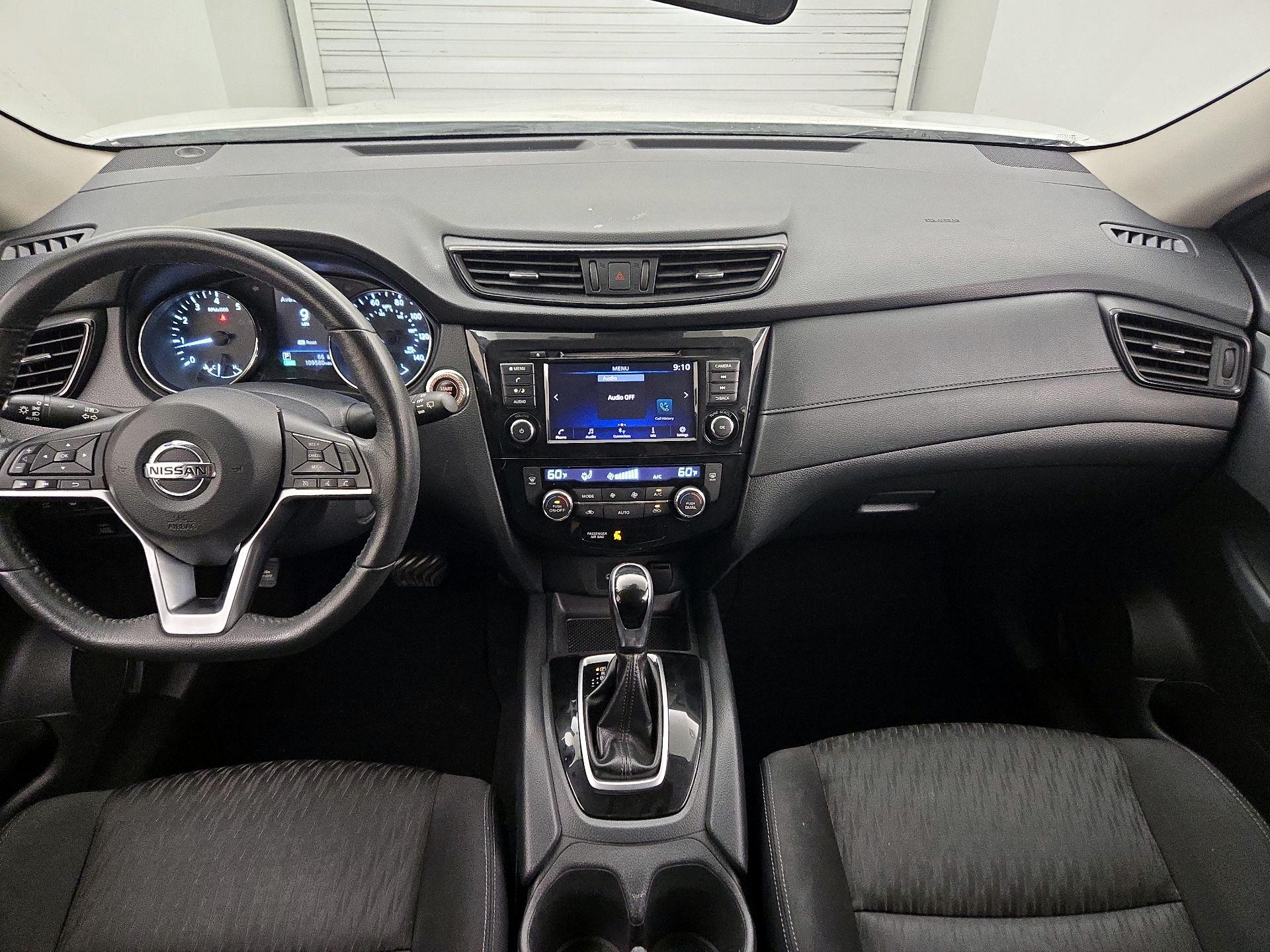 Thumbnail: 2019 Nissan Rogue - 9