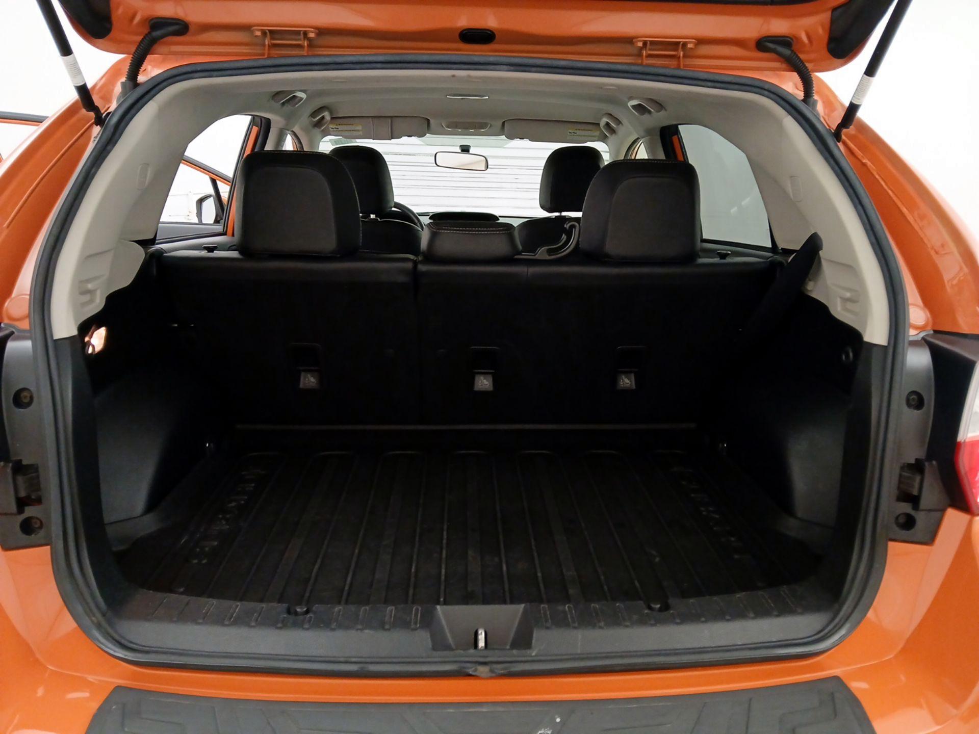 Thumbnail: 2015 Subaru XV Crosstrek - 20
