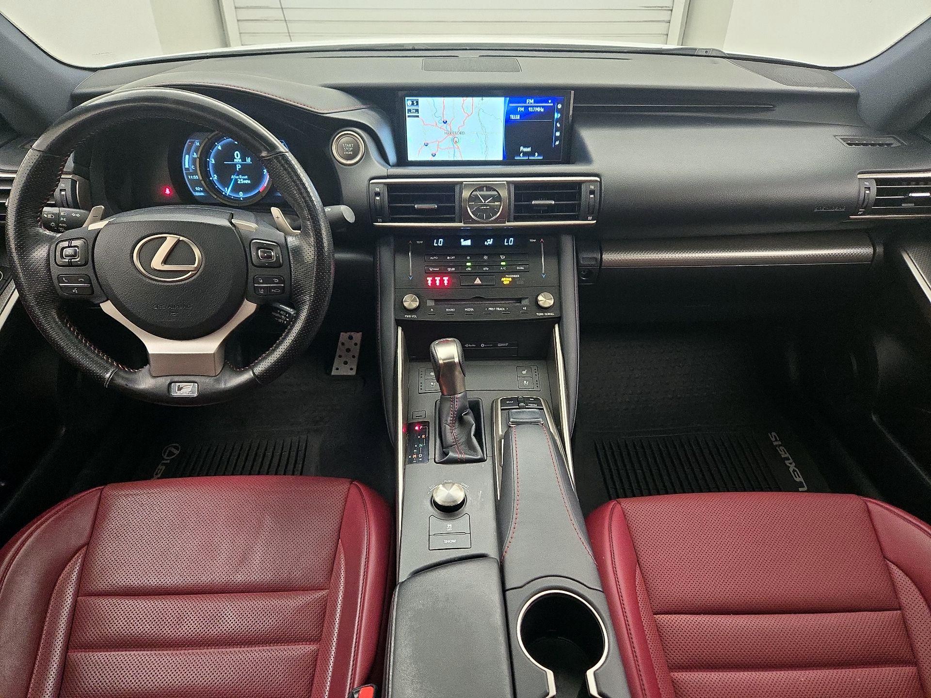 Thumbnail: 2018 Lexus IS - 12