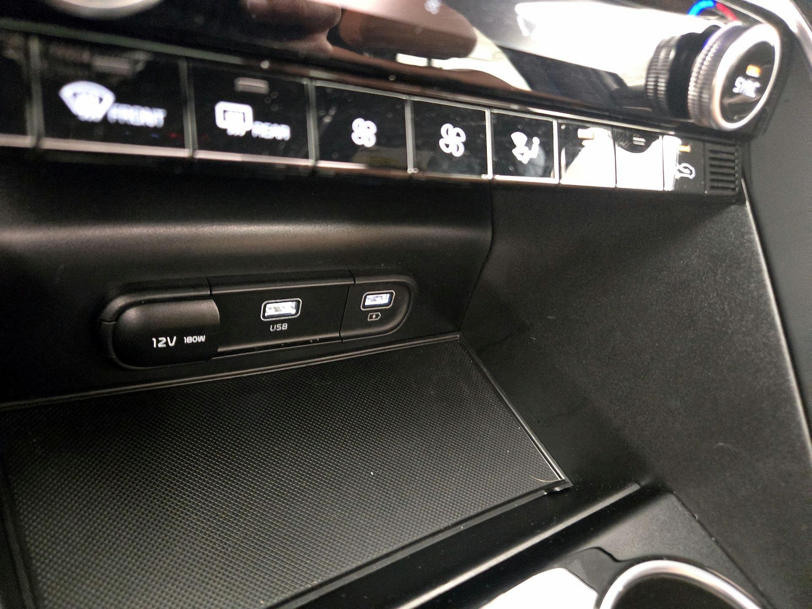 2024 Kia K5 GT - Photo 20