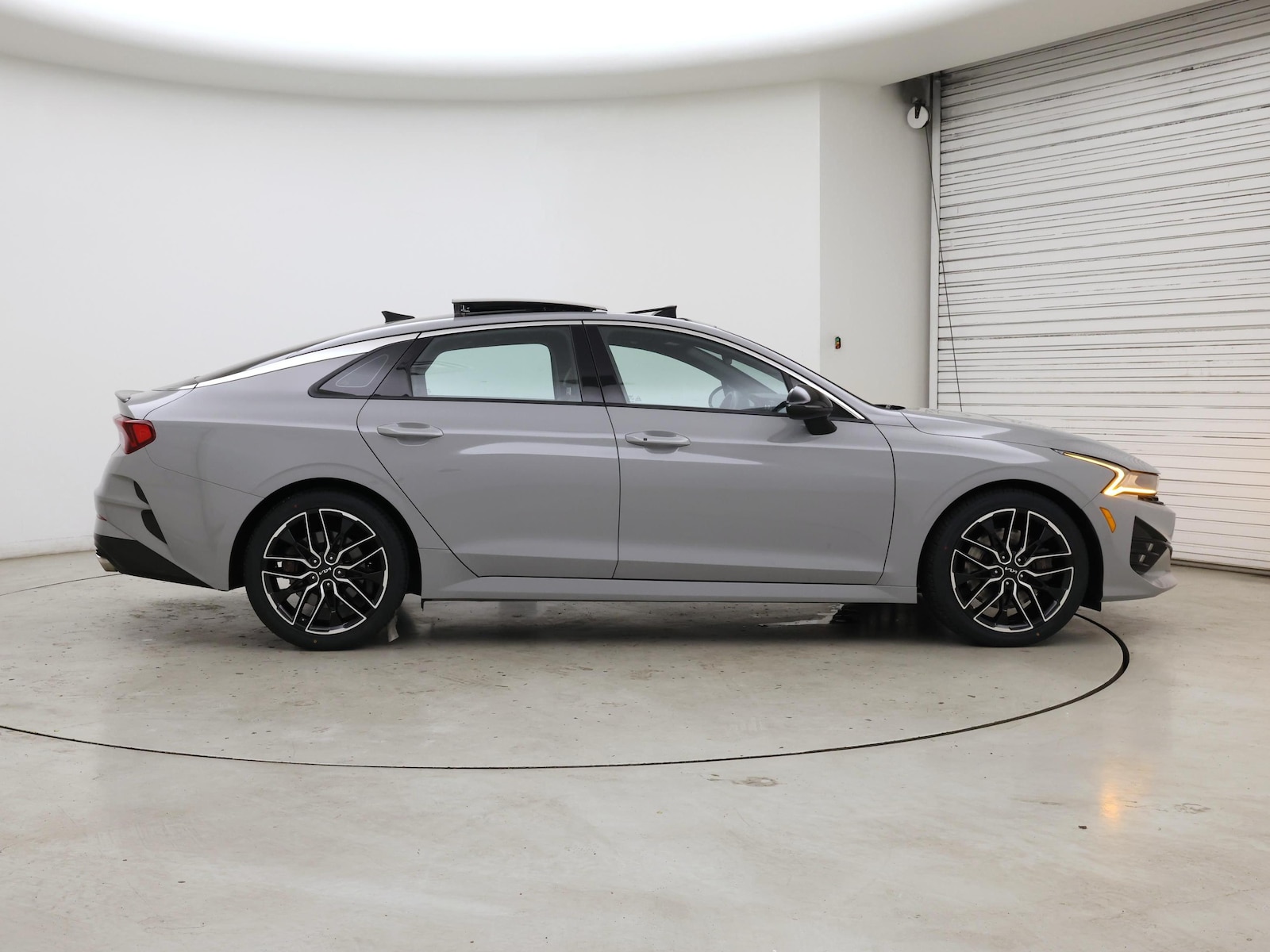 2024 Kia K5 GT - Photo 8