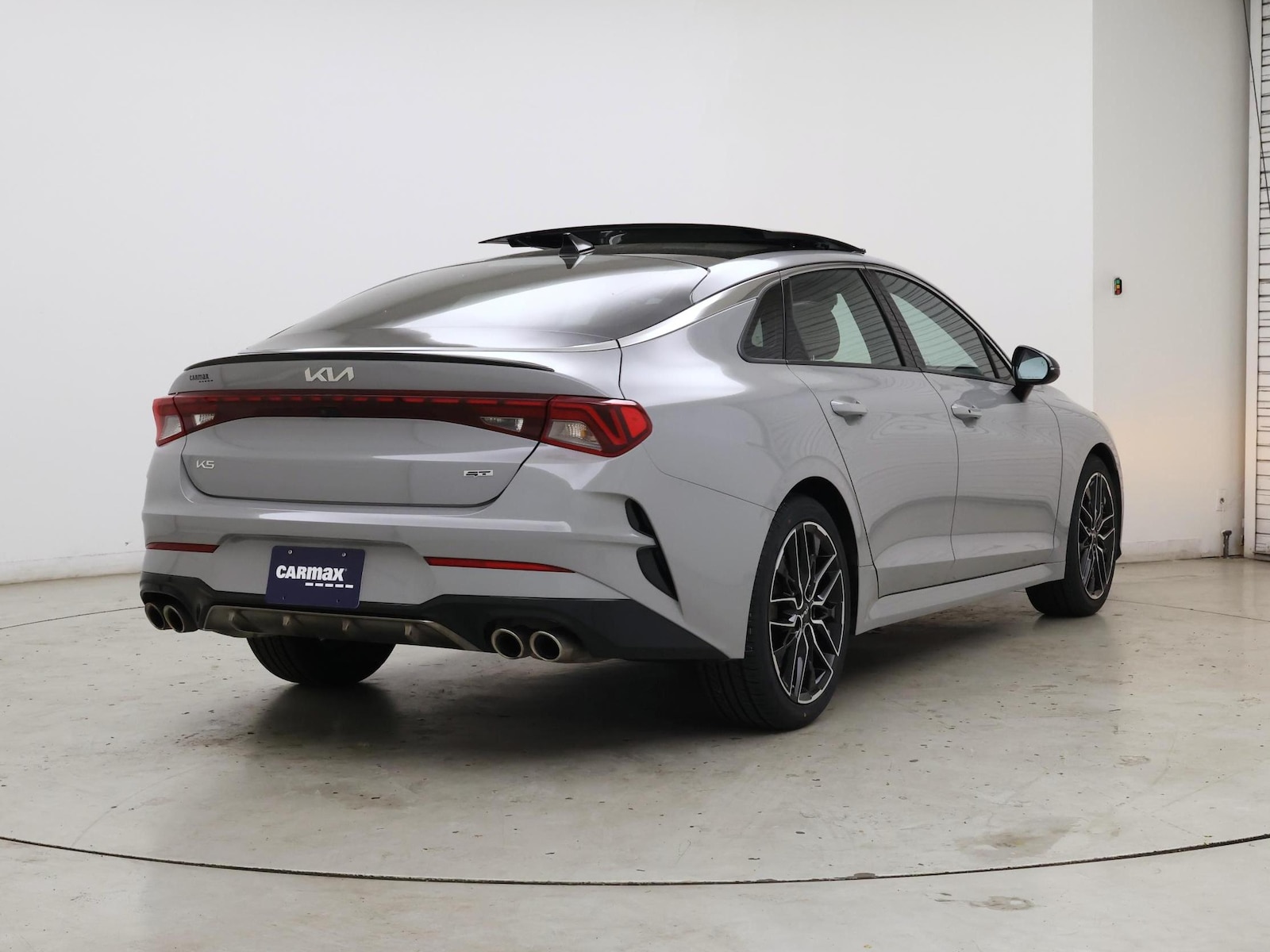 2024 Kia K5 GT - Photo 9