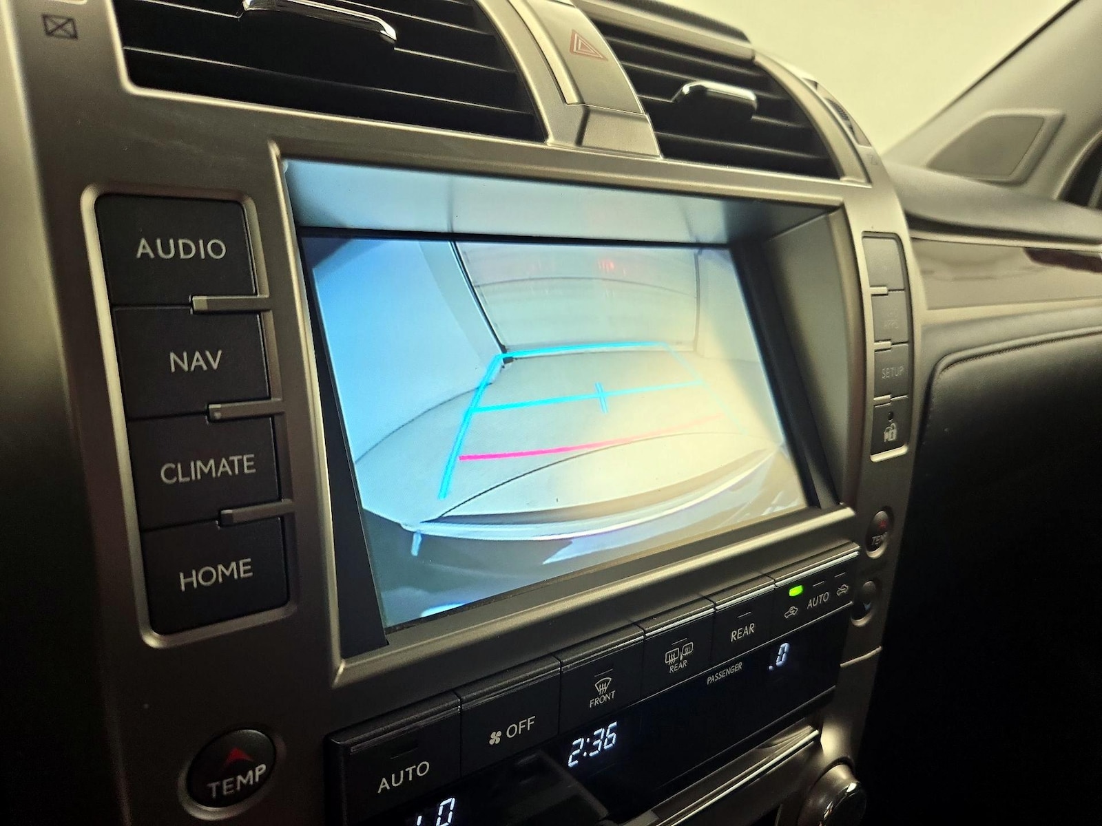 2018 Lexus GX Base - Photo 16