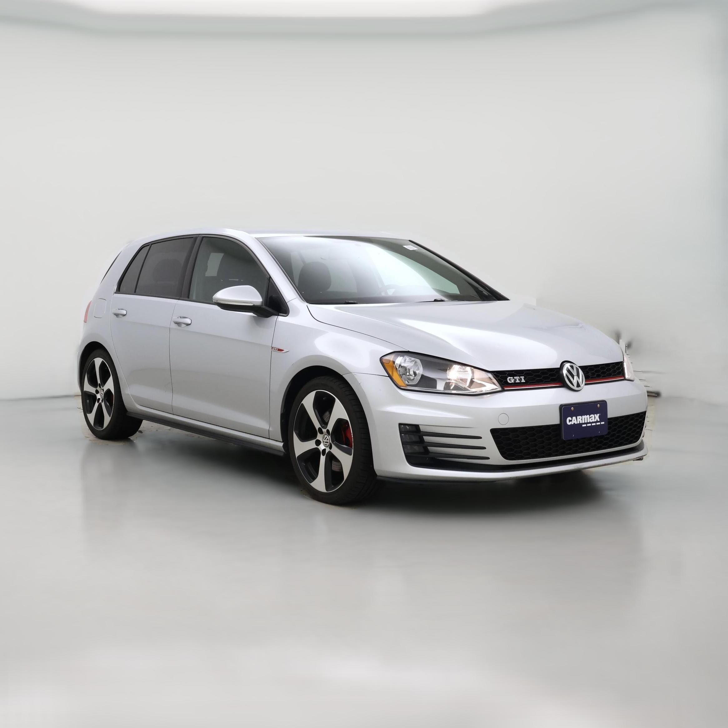 Thumbnail: 2017 Volkswagen Golf - 1