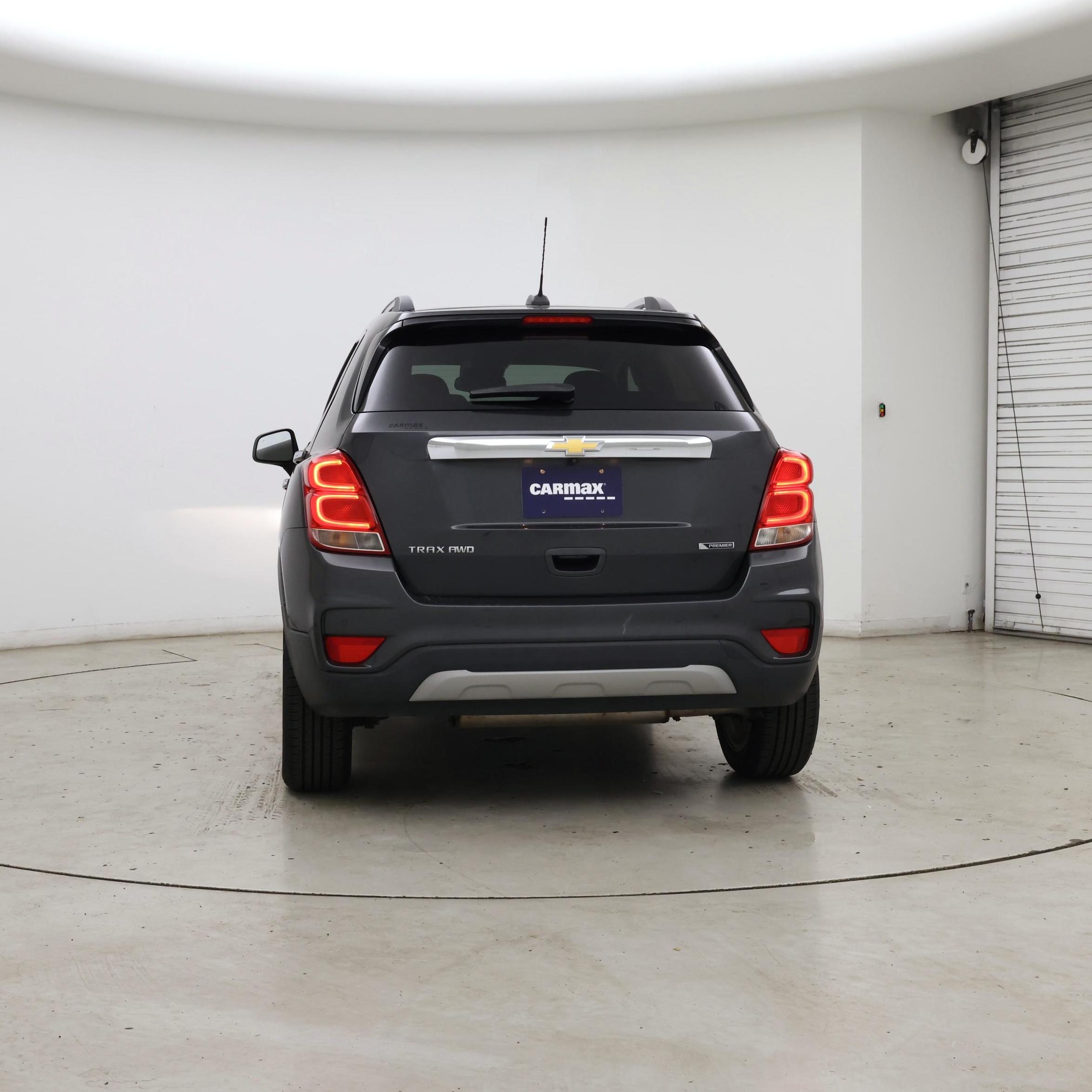Thumbnail: 2017 Chevrolet Trax - 6