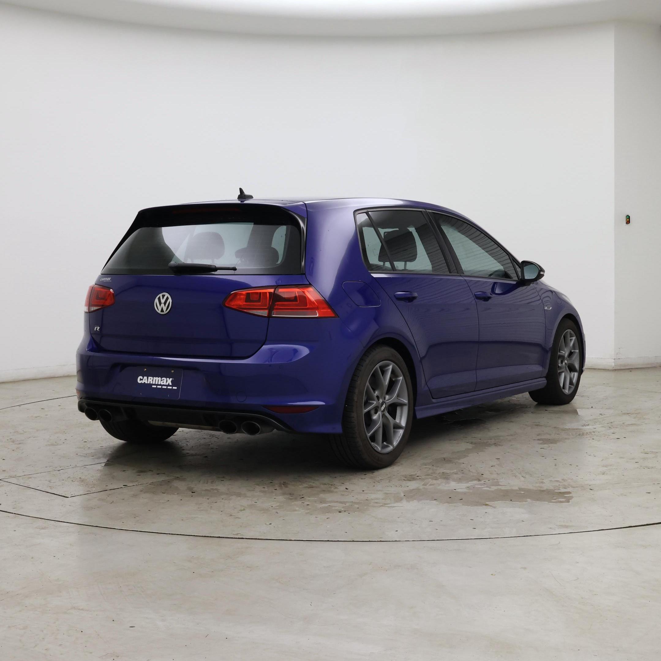 Thumbnail: 2015 Volkswagen Golf - 8