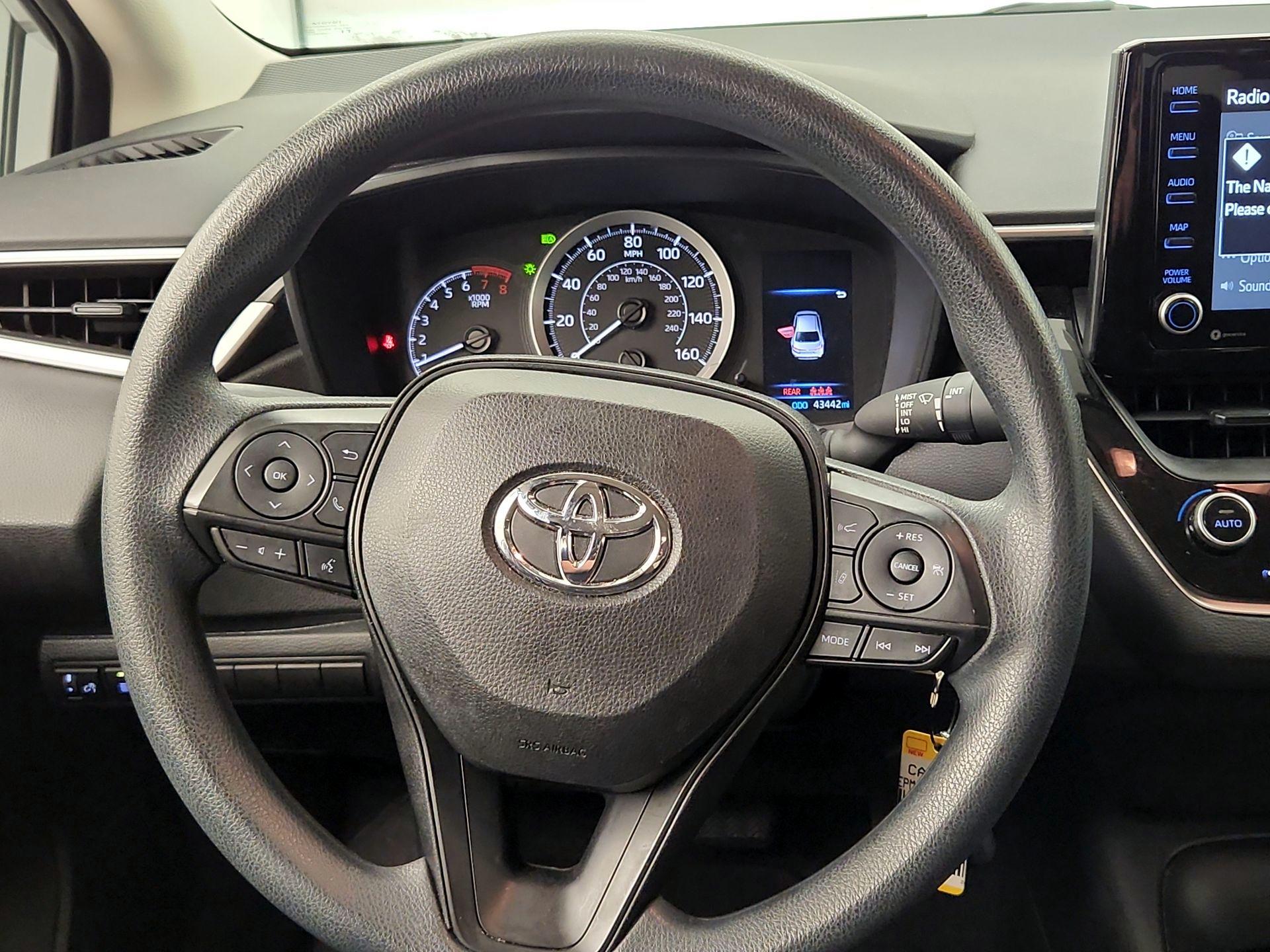 Thumbnail: 2022 Toyota Corolla - 10