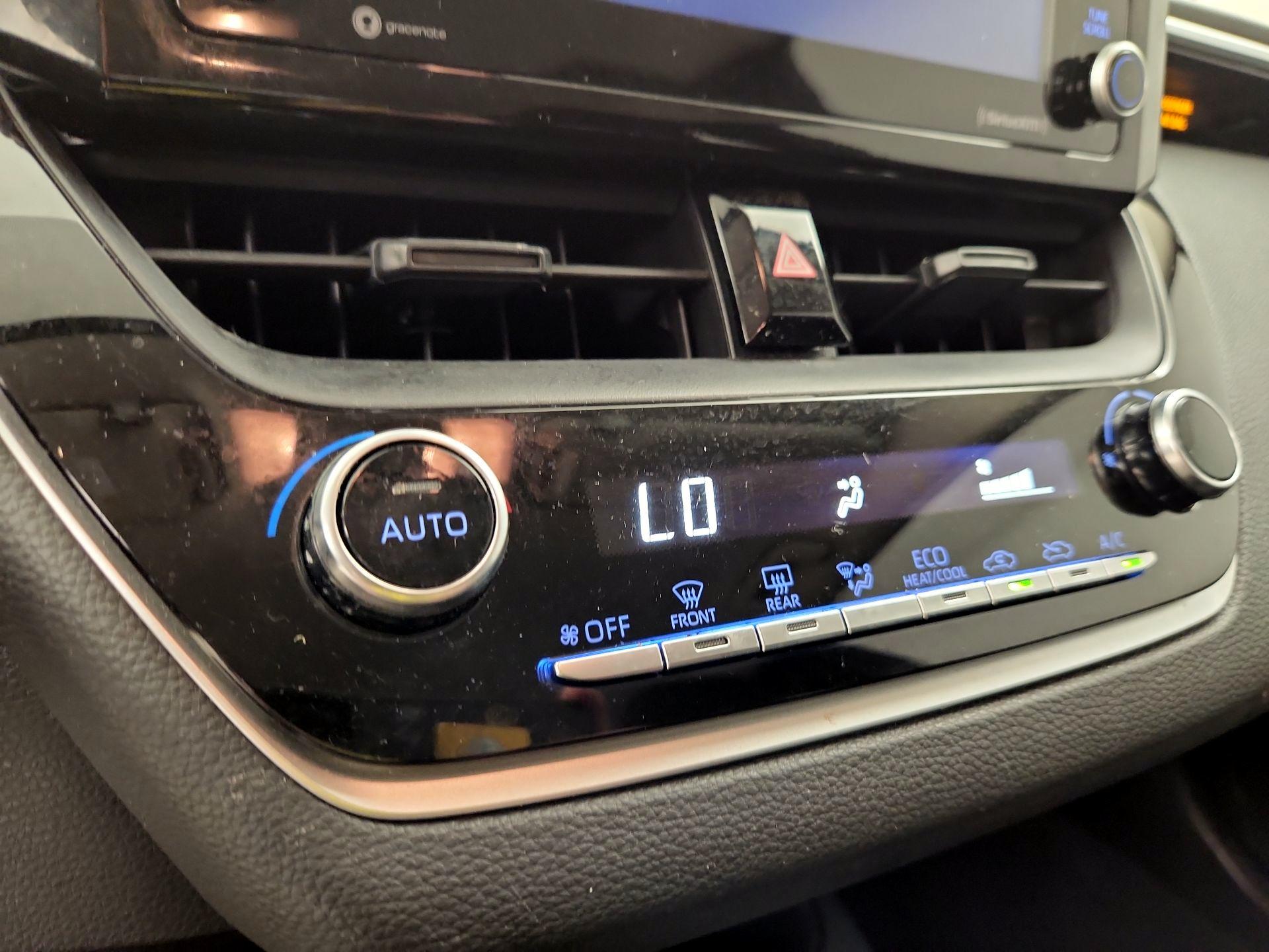 Thumbnail: 2022 Toyota Corolla - 16