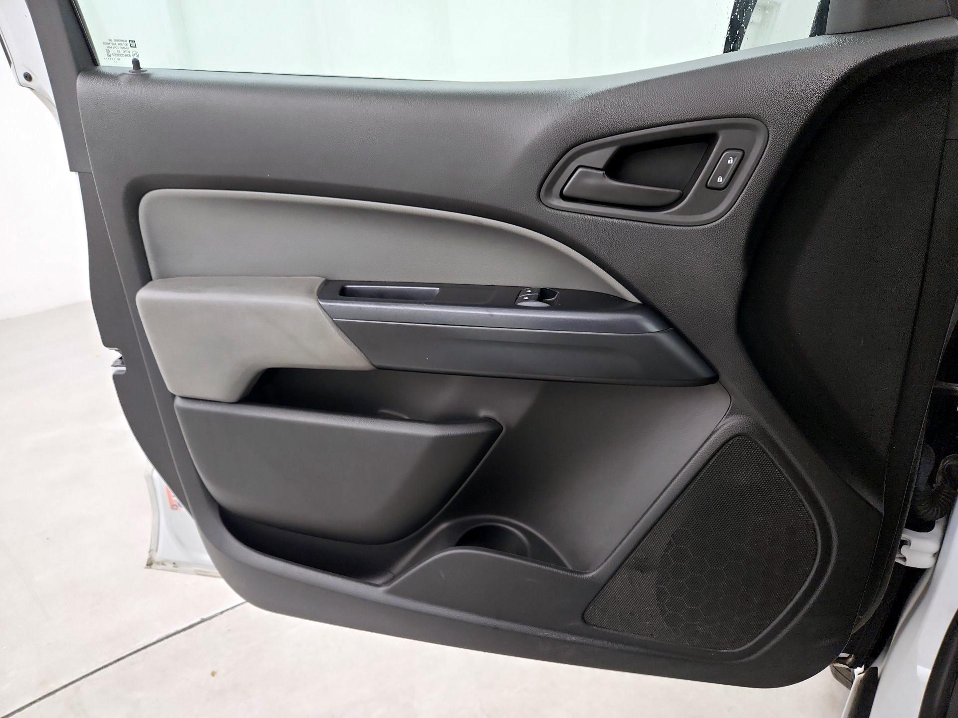 Thumbnail: 2020 Chevrolet Colorado - 12