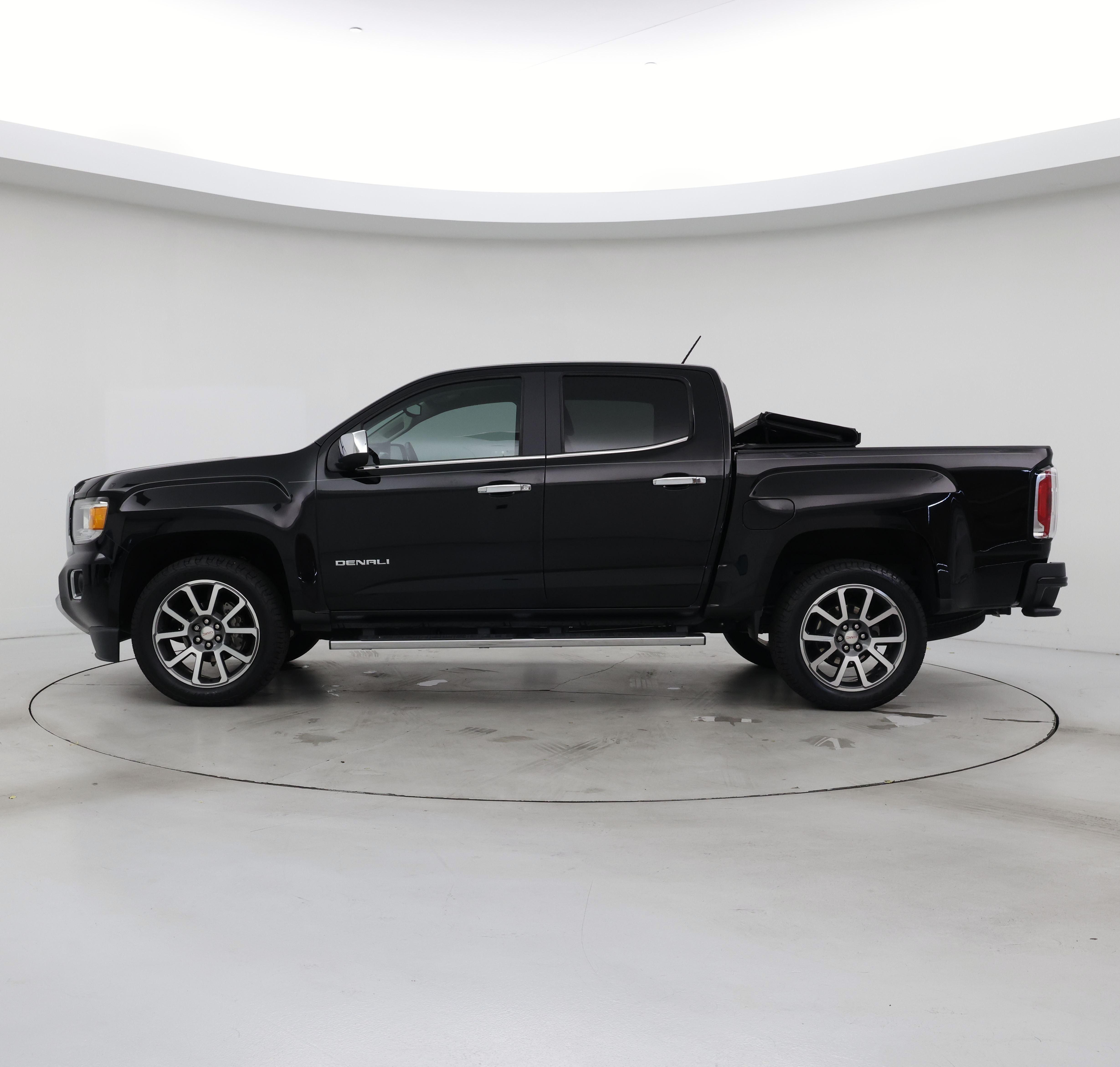 Thumbnail: 2020 GMC Canyon - 3