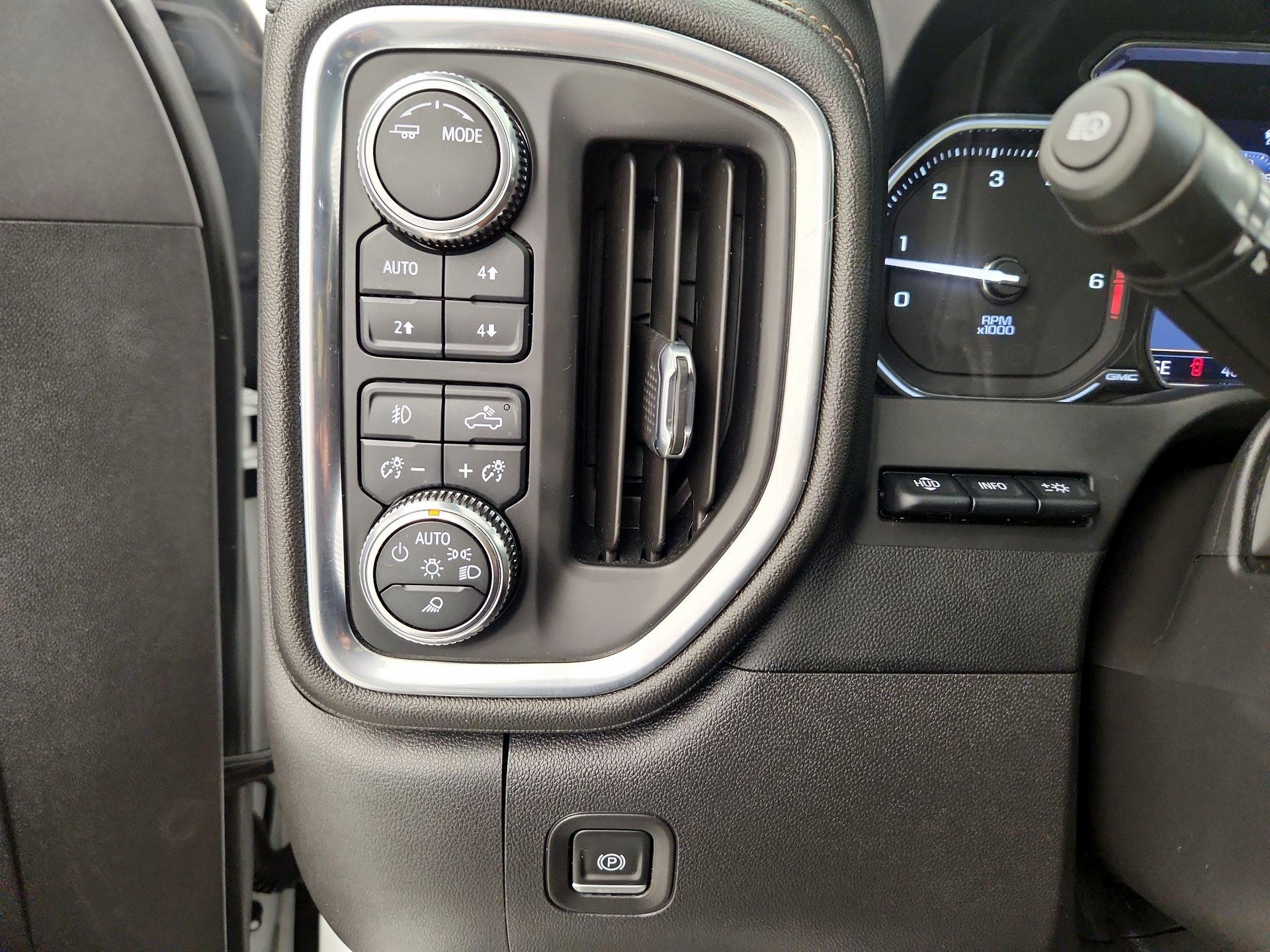 Thumbnail: 2022 GMC Sierra 1500 - 11