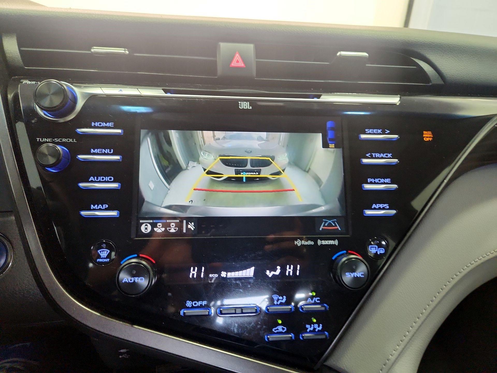 Thumbnail: 2019 Toyota Camry - 14