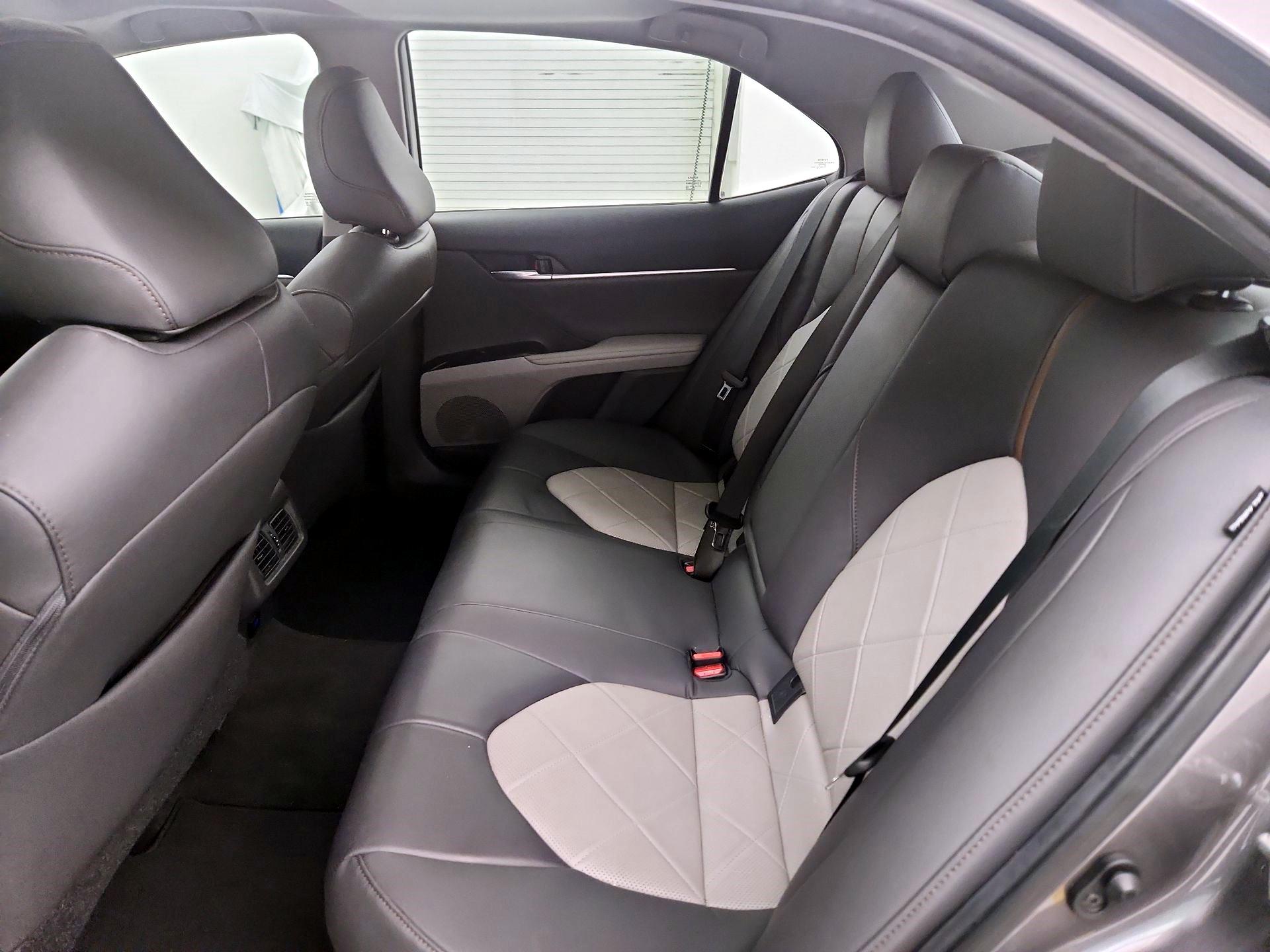 Thumbnail: 2019 Toyota Camry - 20