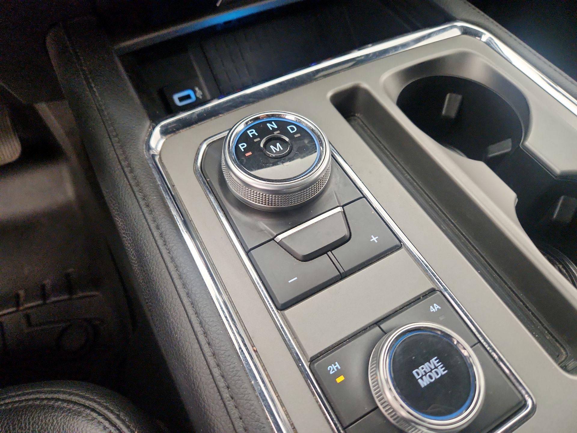 Thumbnail: 2018 Ford Expedition - 18