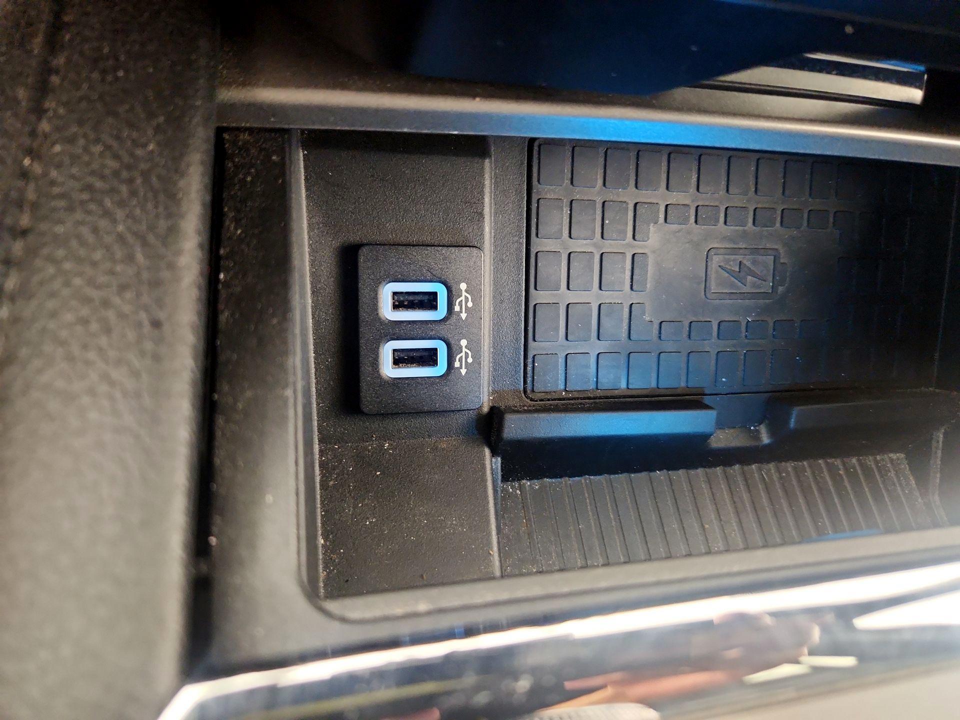 Thumbnail: 2018 Ford Expedition - 19