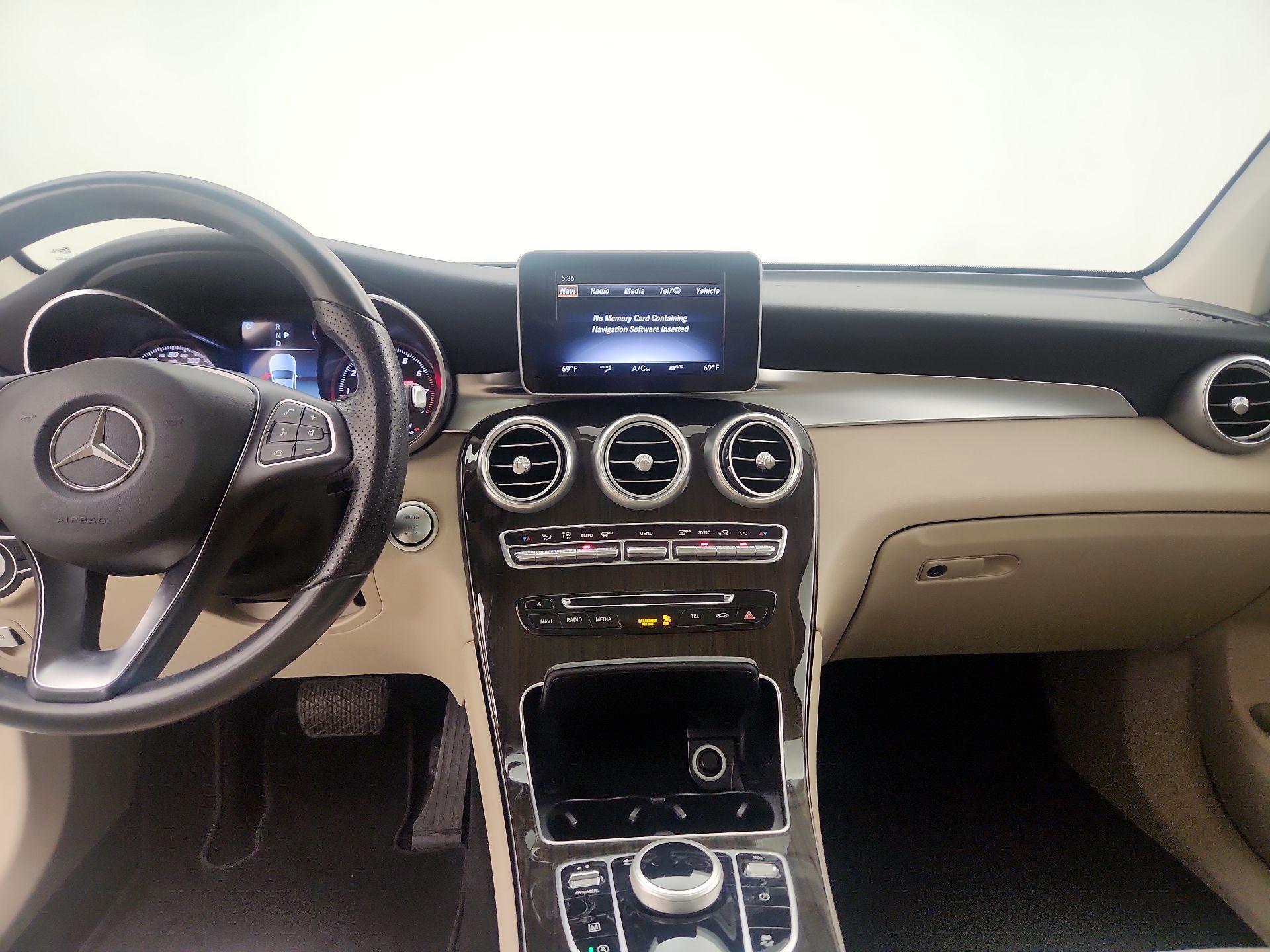 Thumbnail: 2018 Mercedes-Benz GLC - 9