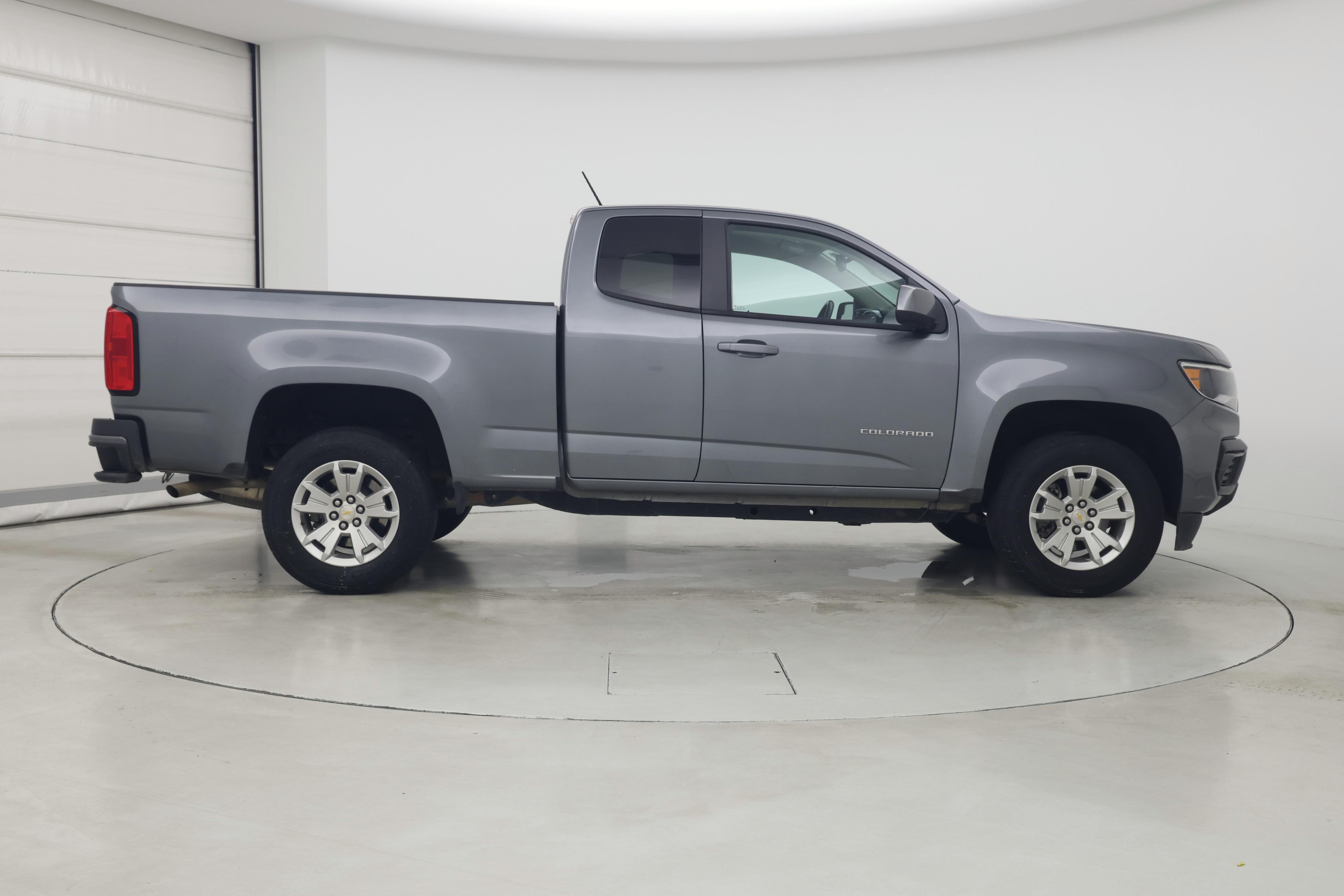 Thumbnail: 2022 Chevrolet Colorado - 7