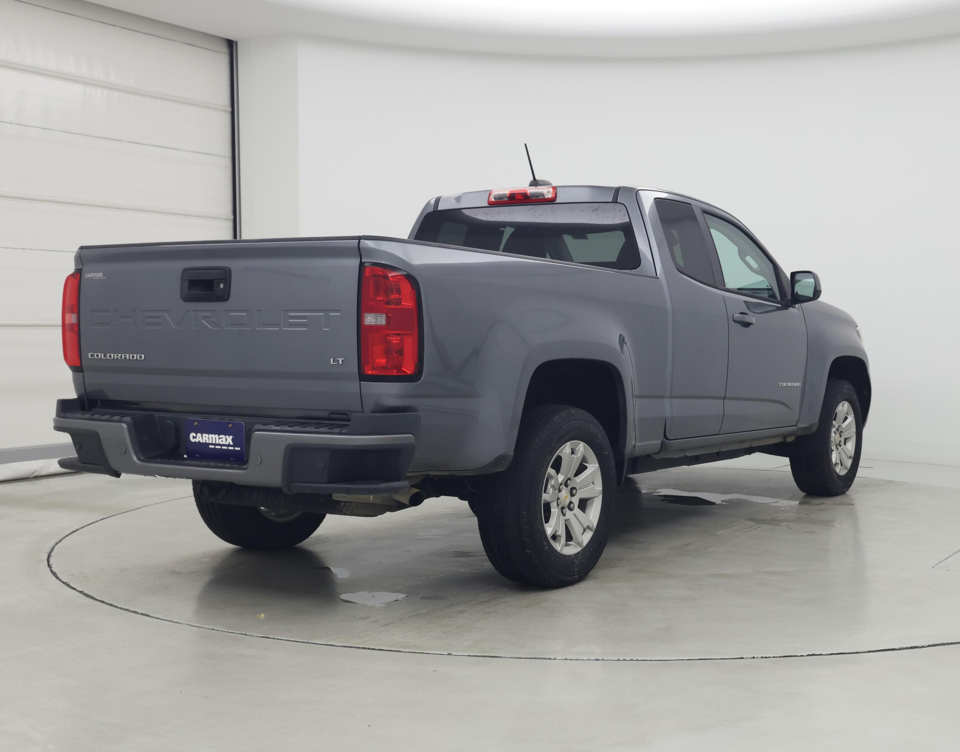 Thumbnail: 2022 Chevrolet Colorado - 8