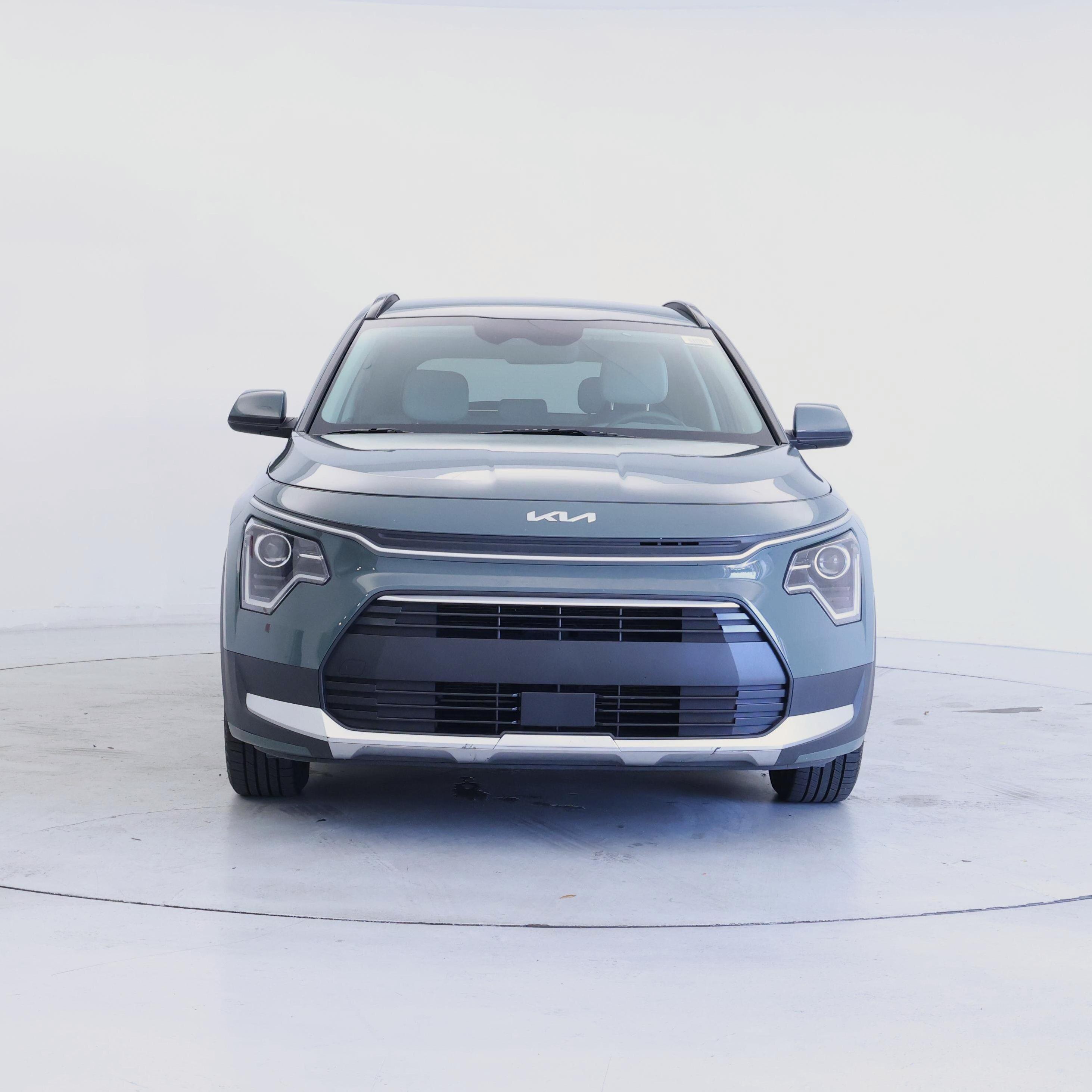 Thumbnail: 2023 Kia Niro - 5