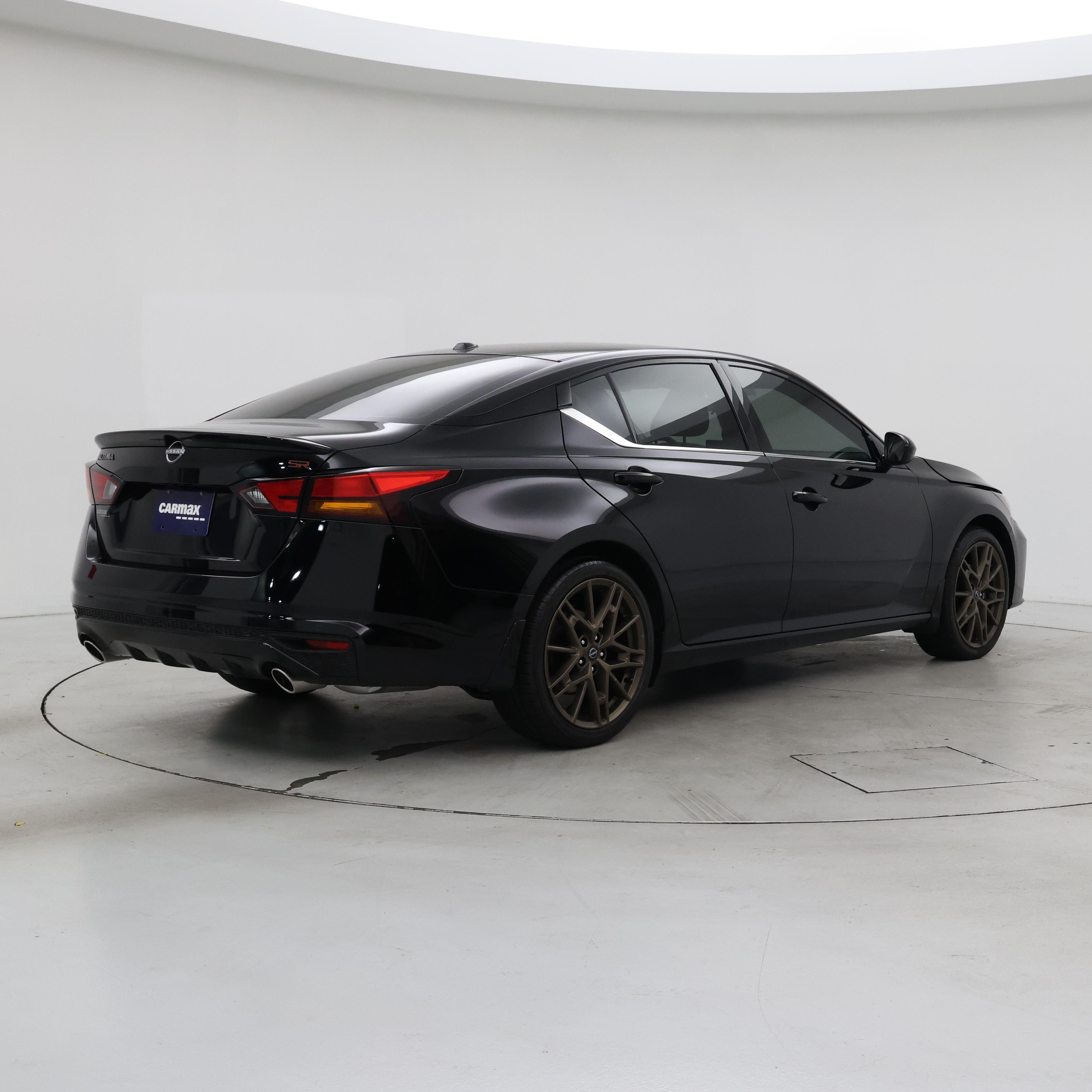 Thumbnail: 2025 Nissan Altima - 8
