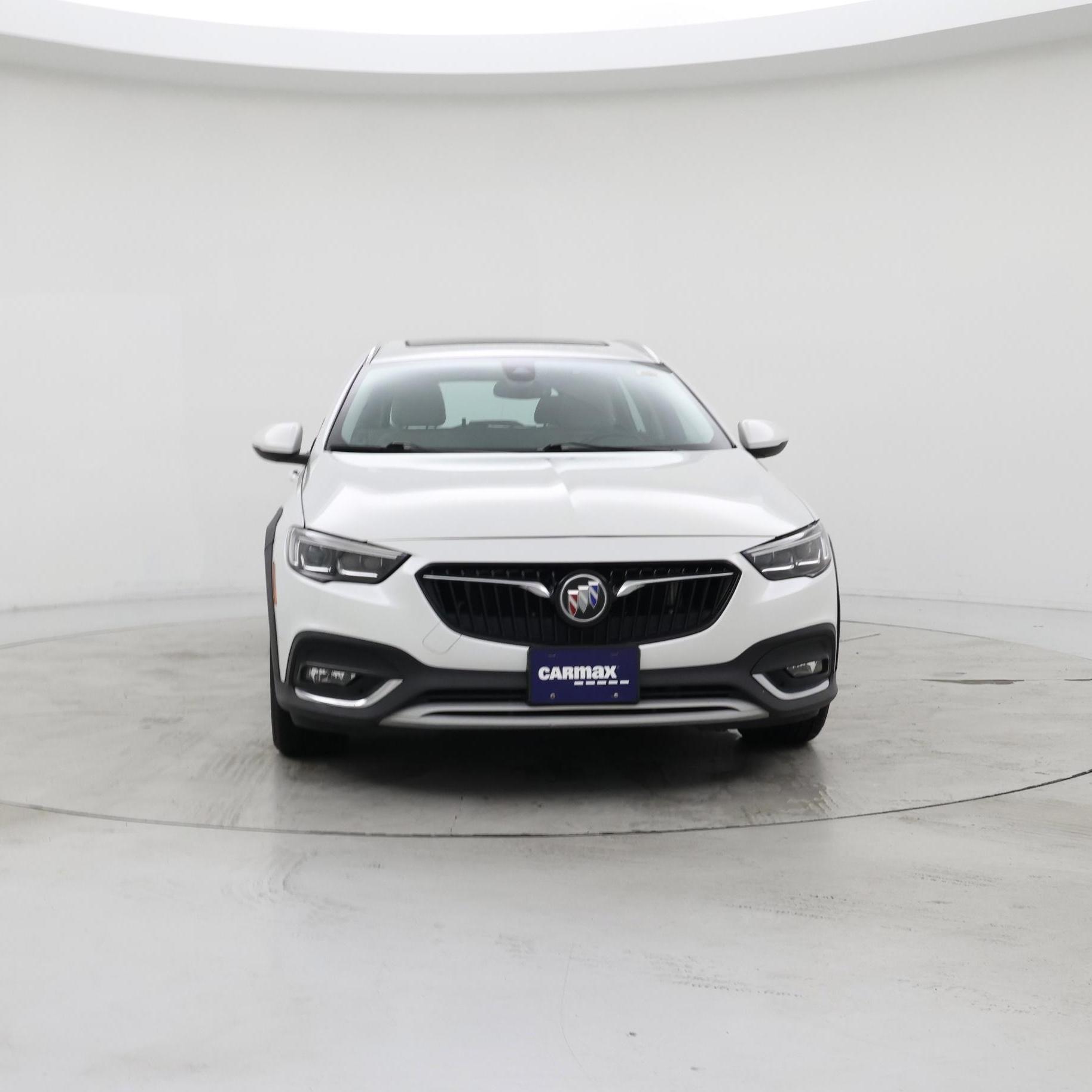 Thumbnail: 2019 Buick Regal - 5