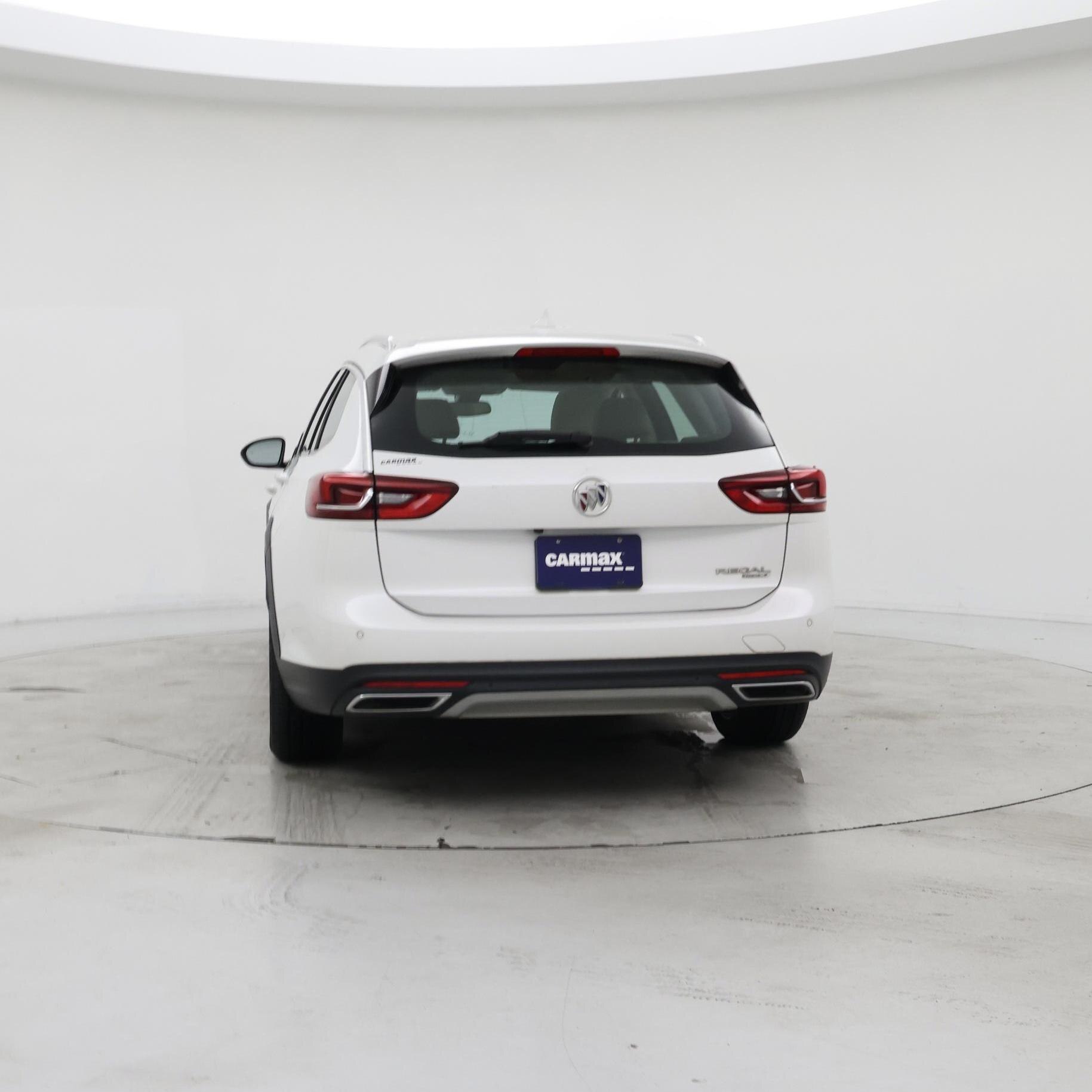 Thumbnail: 2019 Buick Regal - 6