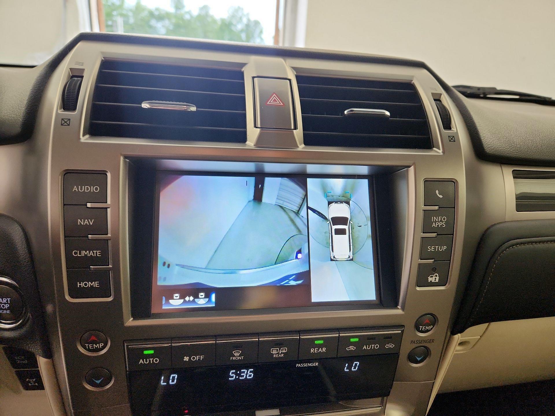 Thumbnail: 2020 Lexus GX - 14