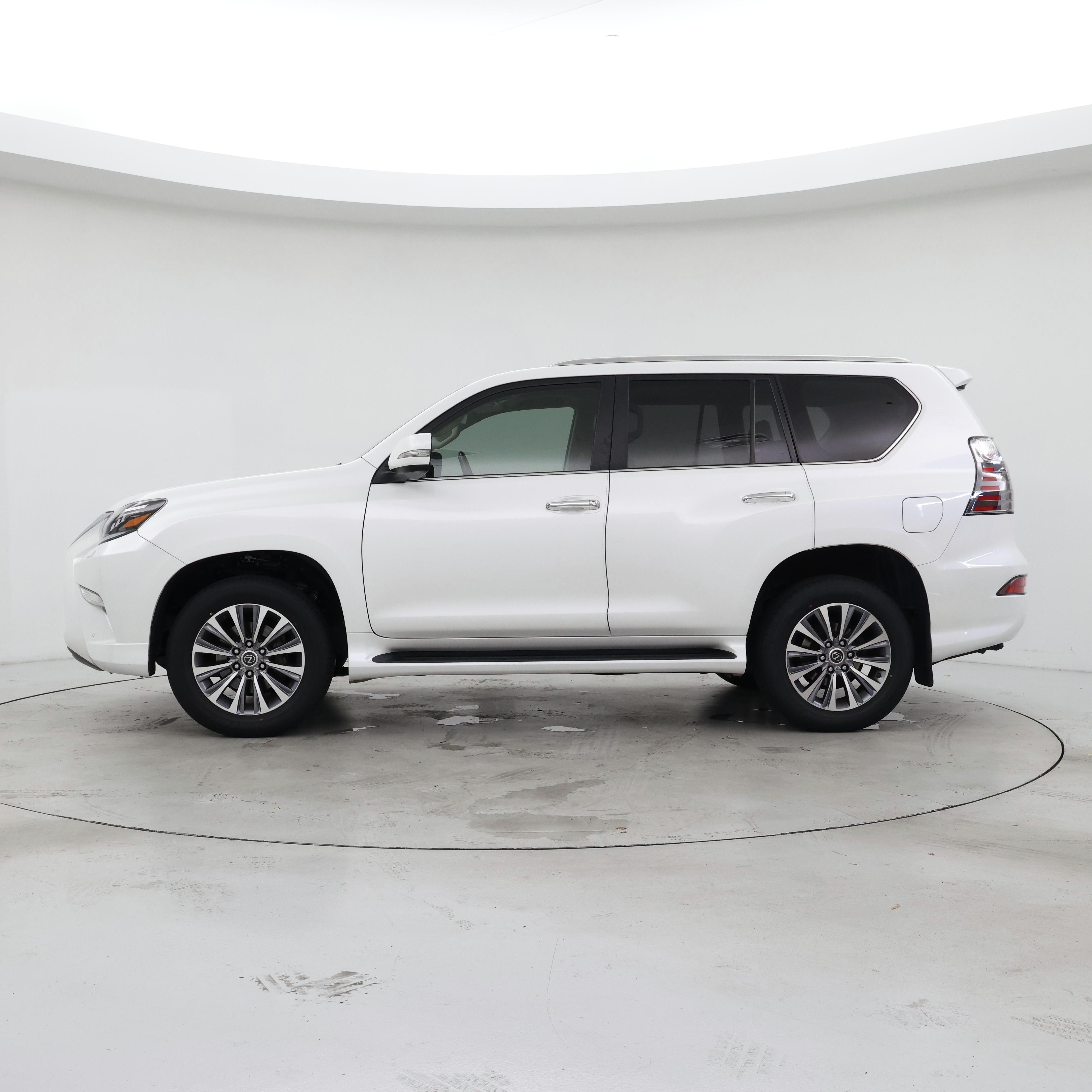 Thumbnail: 2020 Lexus GX - 3