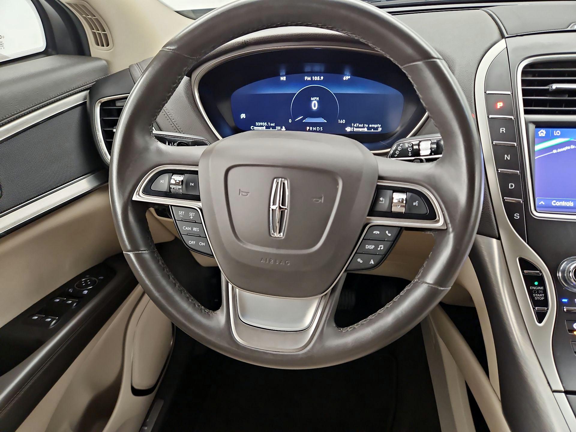 Thumbnail: 2020 Lincoln Nautilus - 10