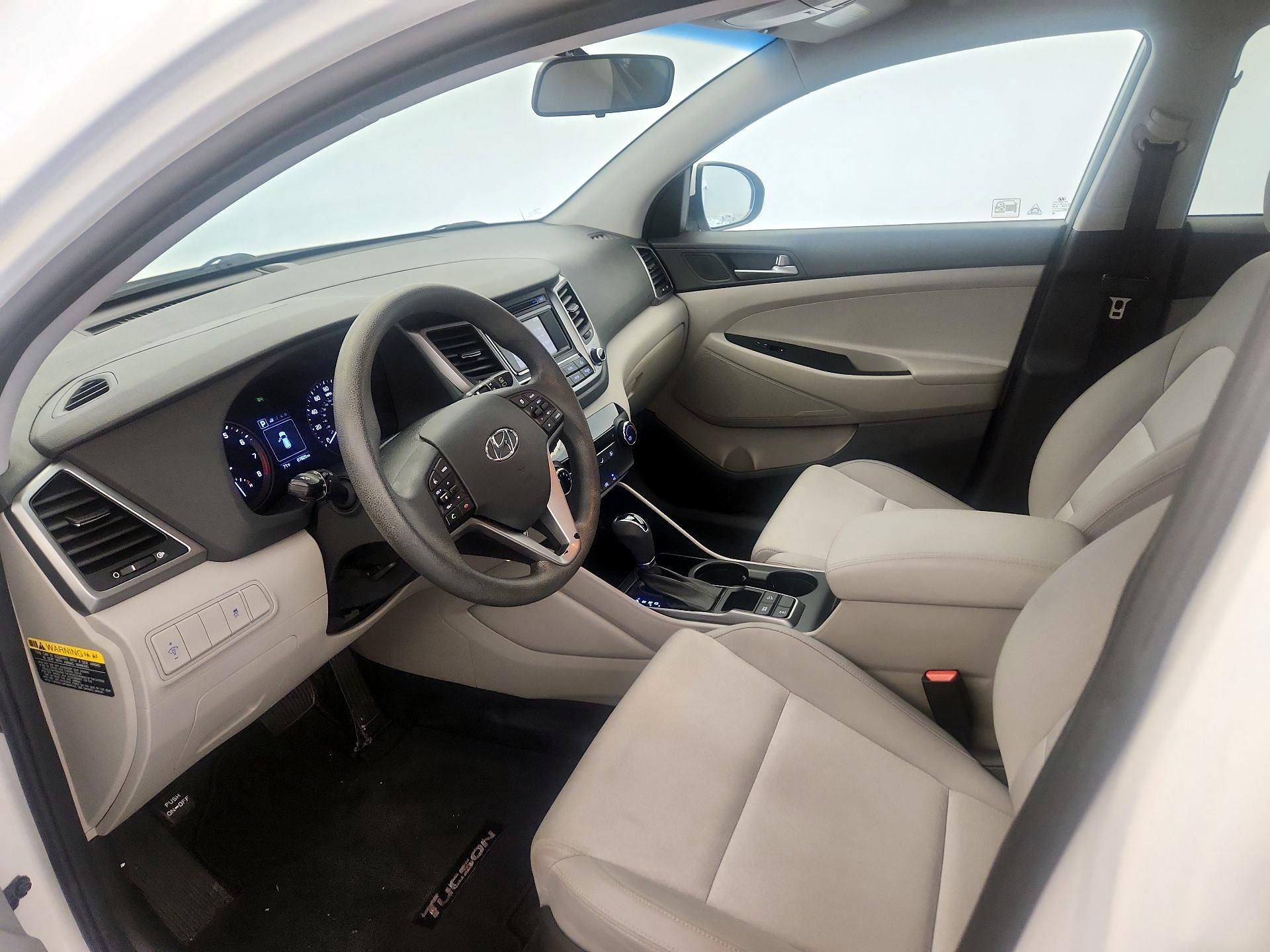 Thumbnail: 2017 Hyundai Tucson - 11
