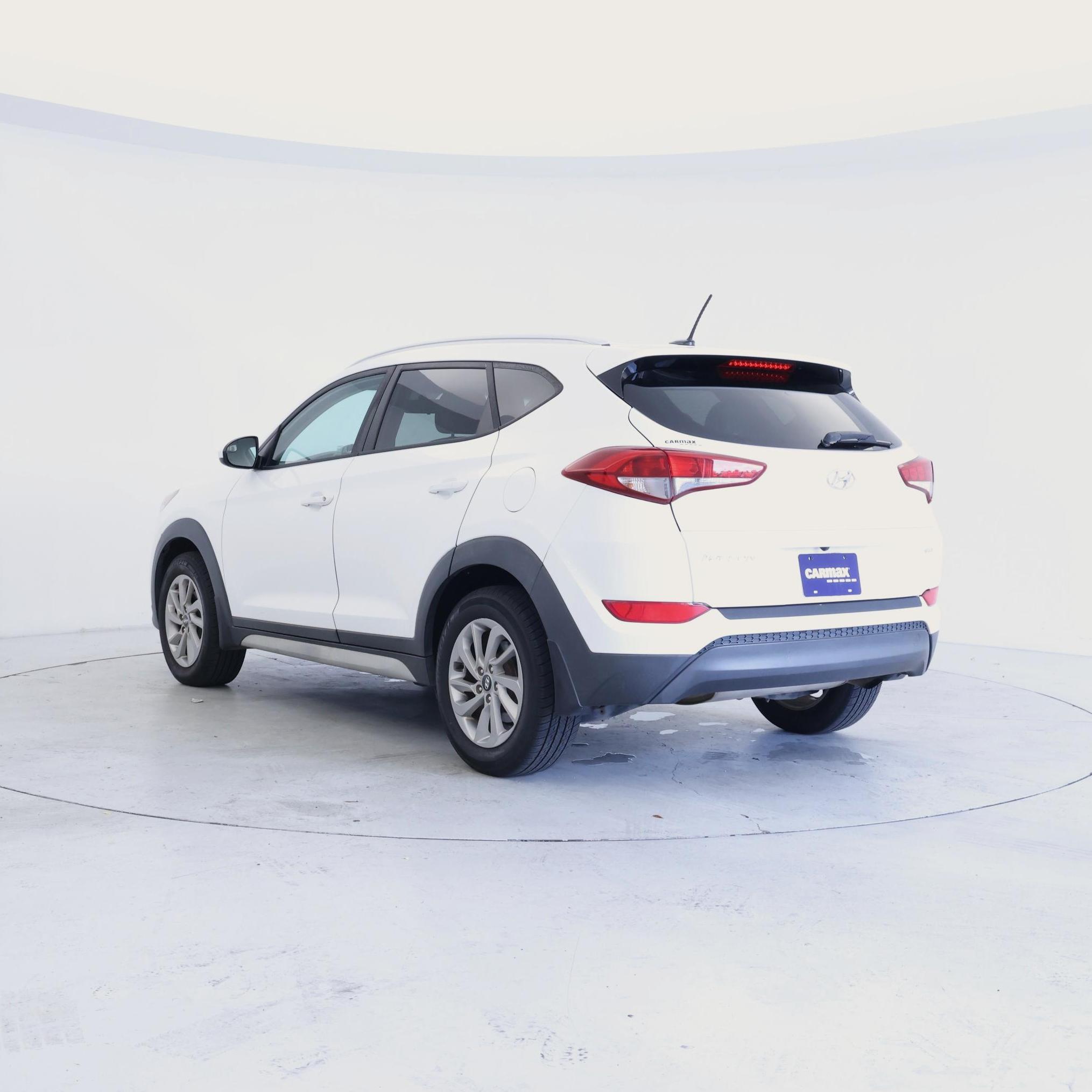Thumbnail: 2017 Hyundai Tucson - 2