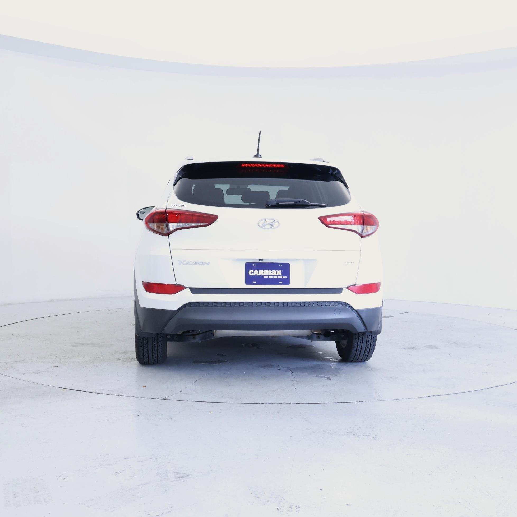 Thumbnail: 2017 Hyundai Tucson - 6