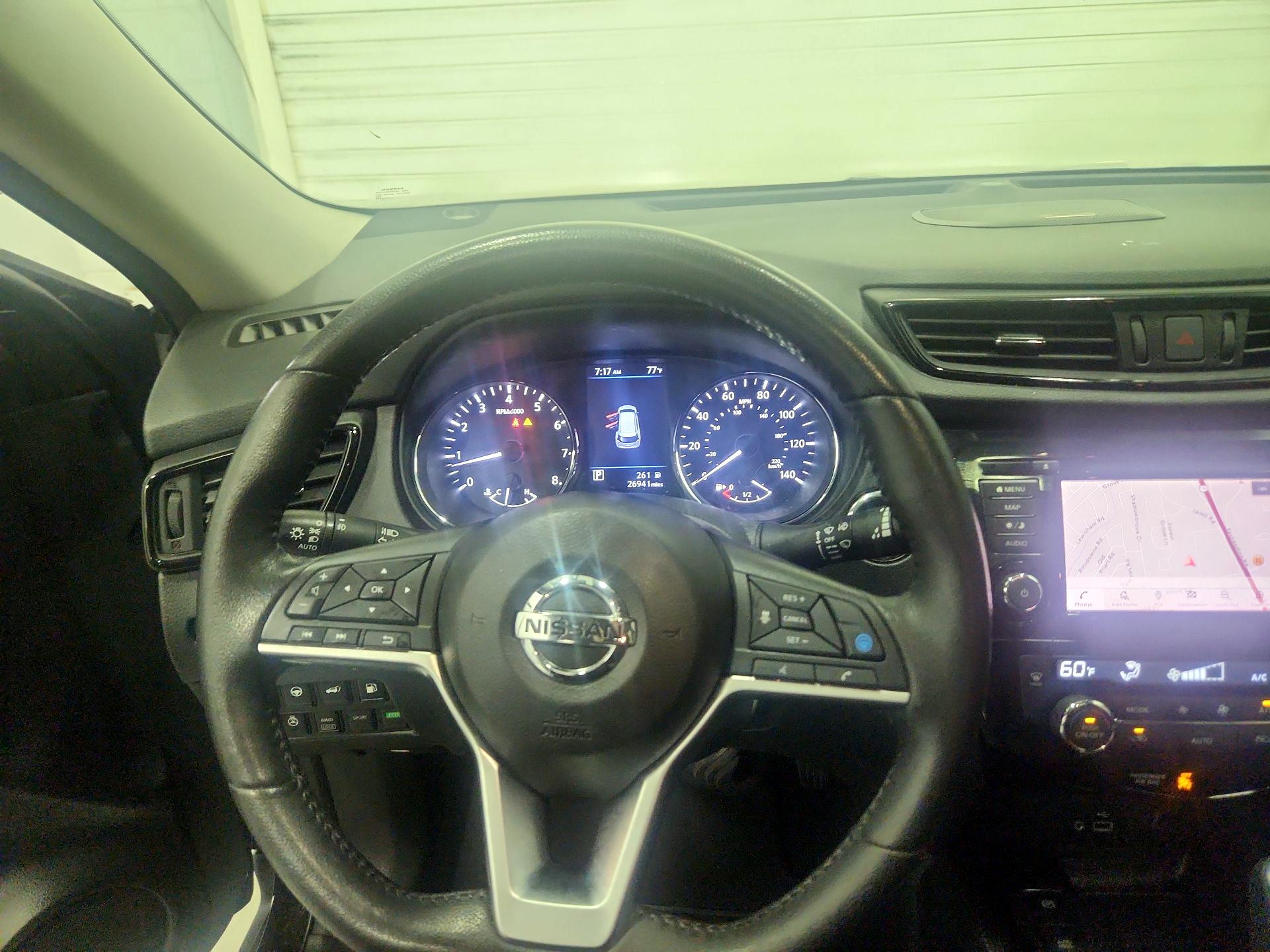 Thumbnail: 2019 Nissan Rogue - 10