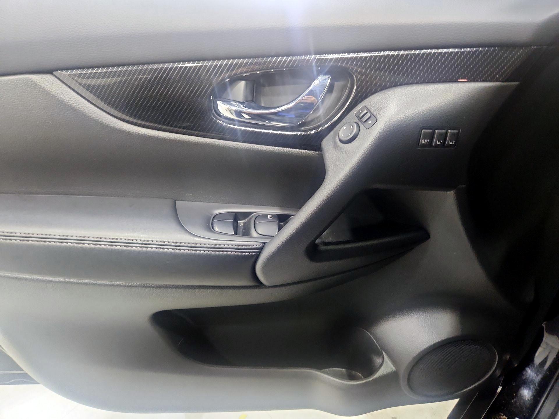 Thumbnail: 2019 Nissan Rogue - 12