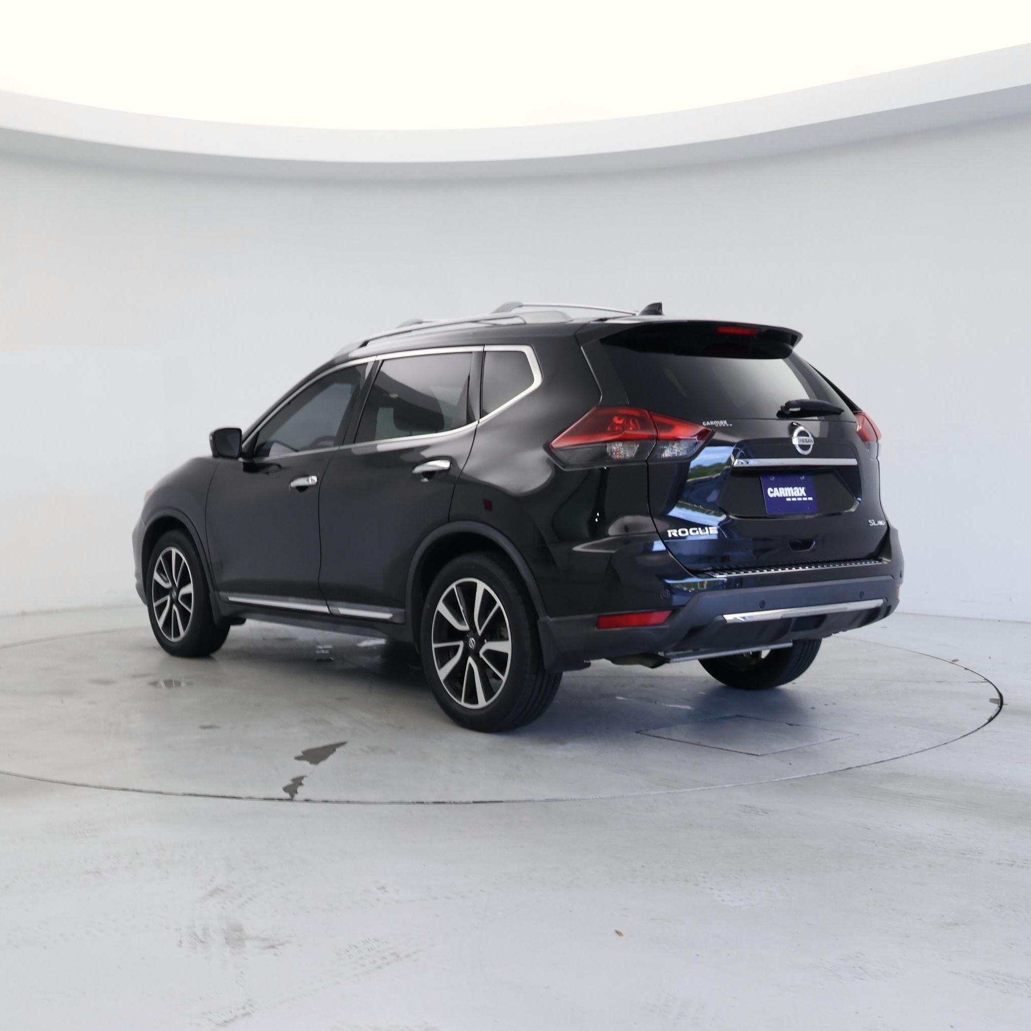 Thumbnail: 2019 Nissan Rogue - 2