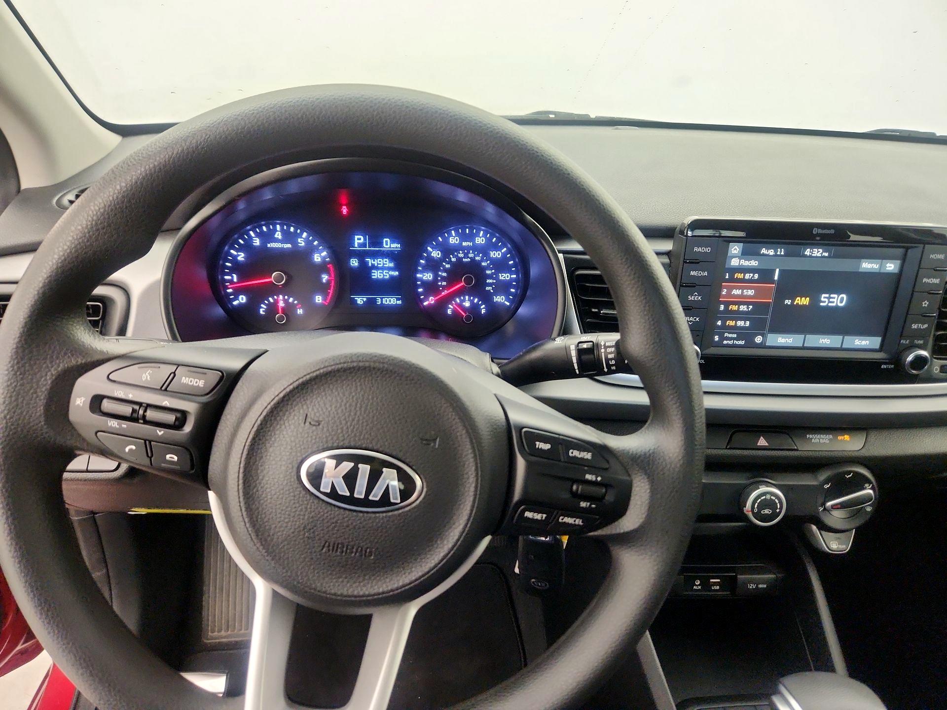 Thumbnail: 2020 Kia Rio - 9