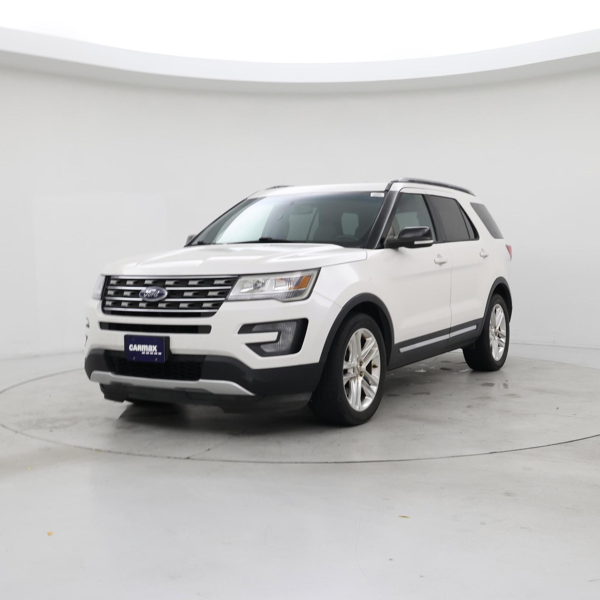 Thumbnail: 2017 Ford Explorer - 4