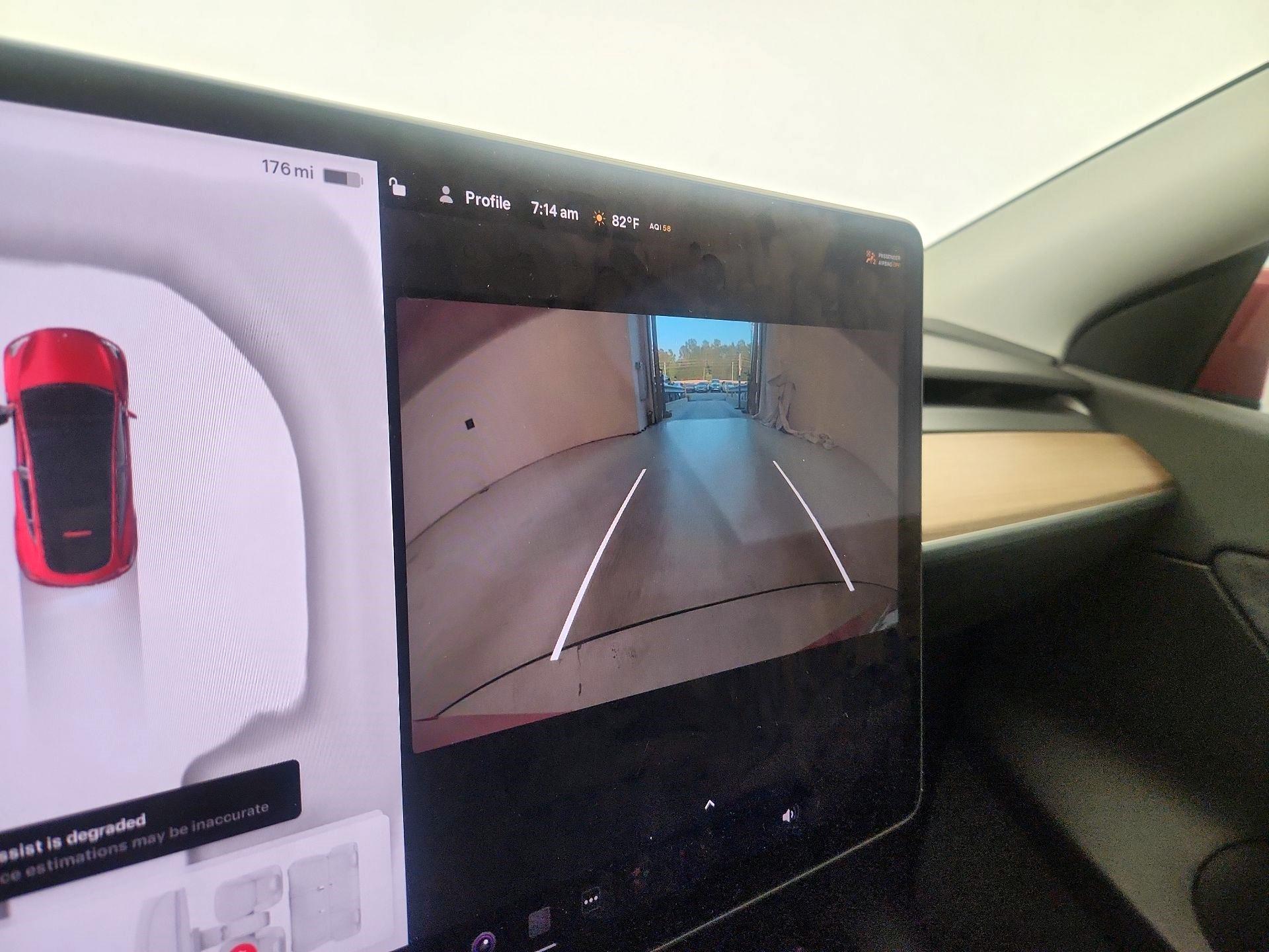 Thumbnail: 2022 Tesla Model Y - 15